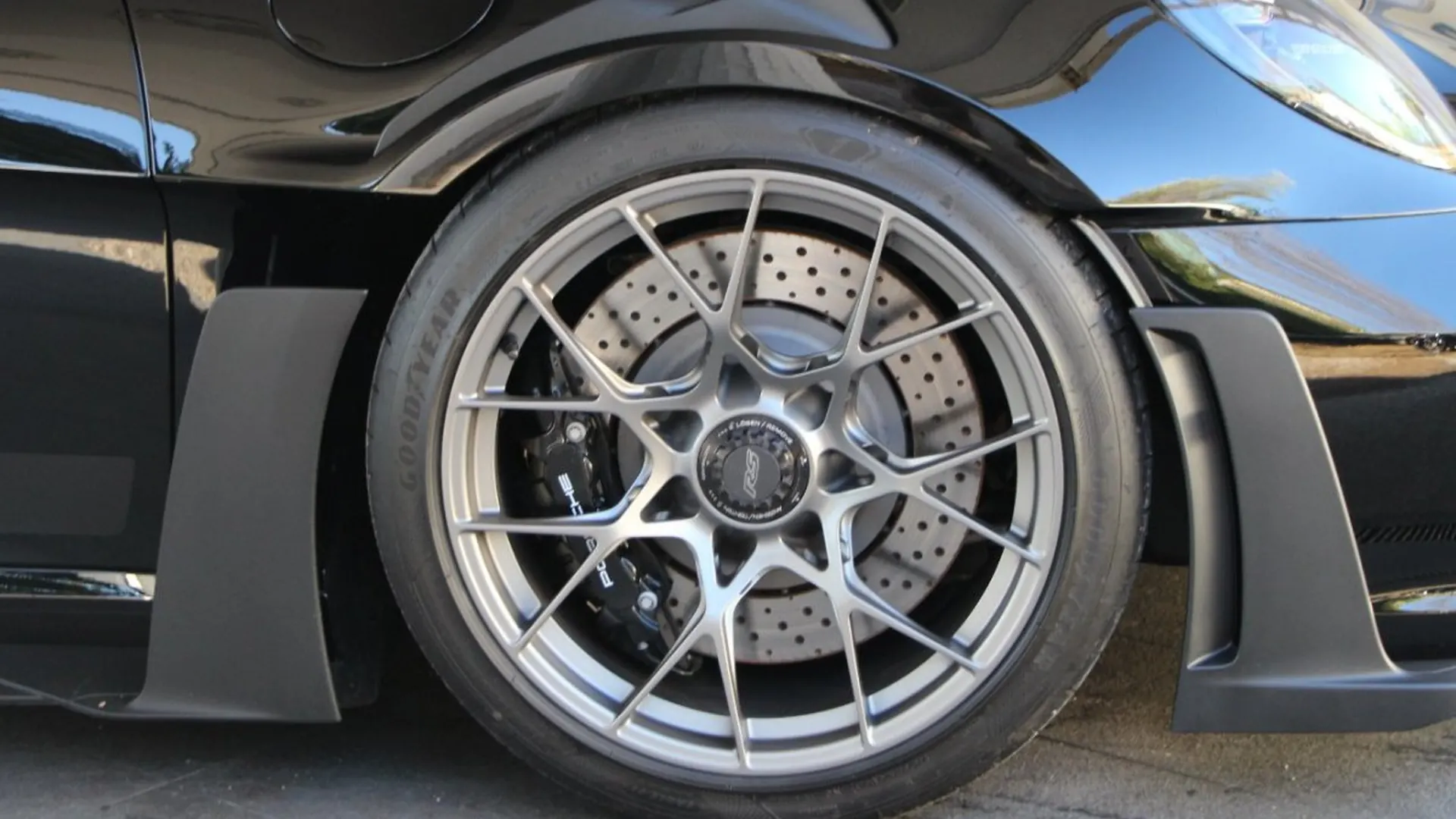 Porsche 911 — photo 5