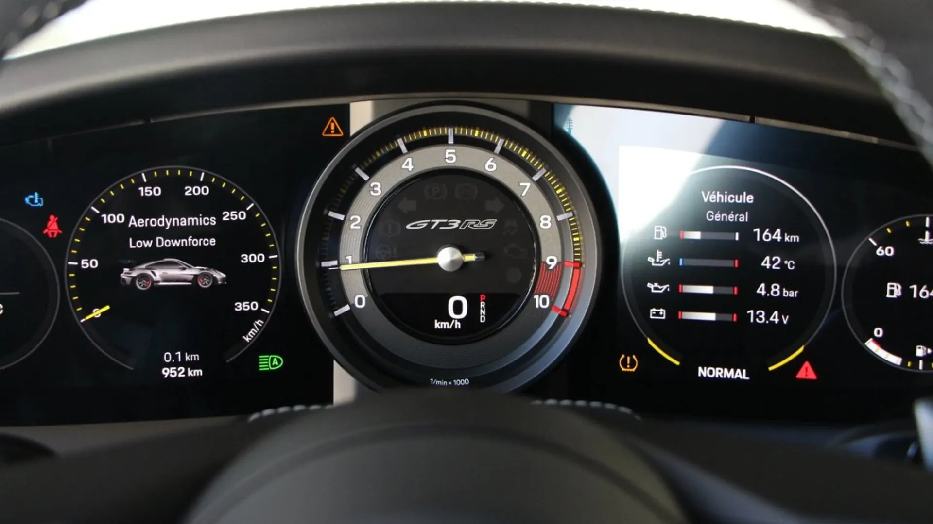 Porsche 911 — photo 23