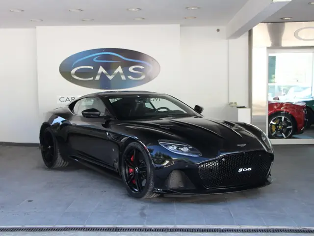 Aston Martin DBS