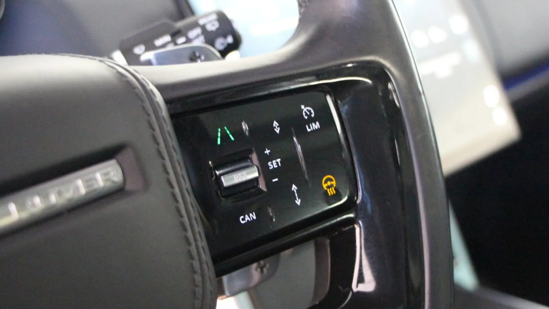Land Rover Range Rover — photo 24