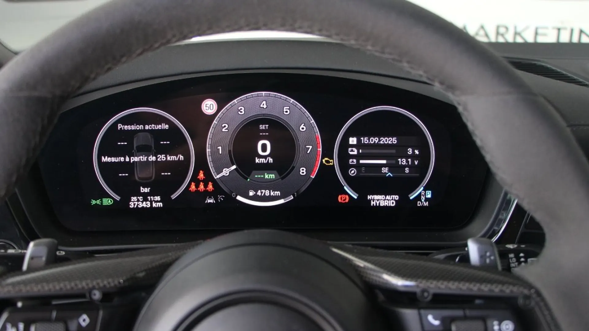 Porsche Cayenne — photo 13