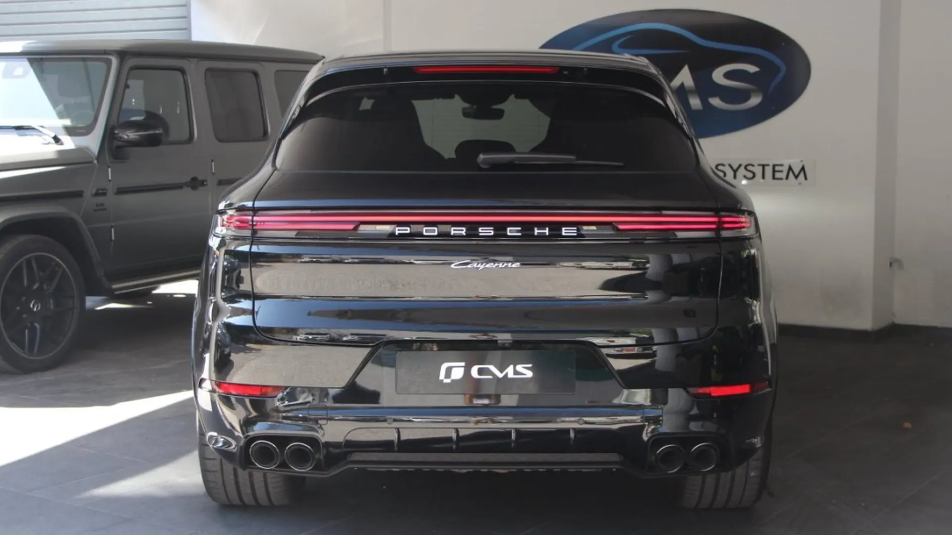 Porsche Cayenne — photo 5