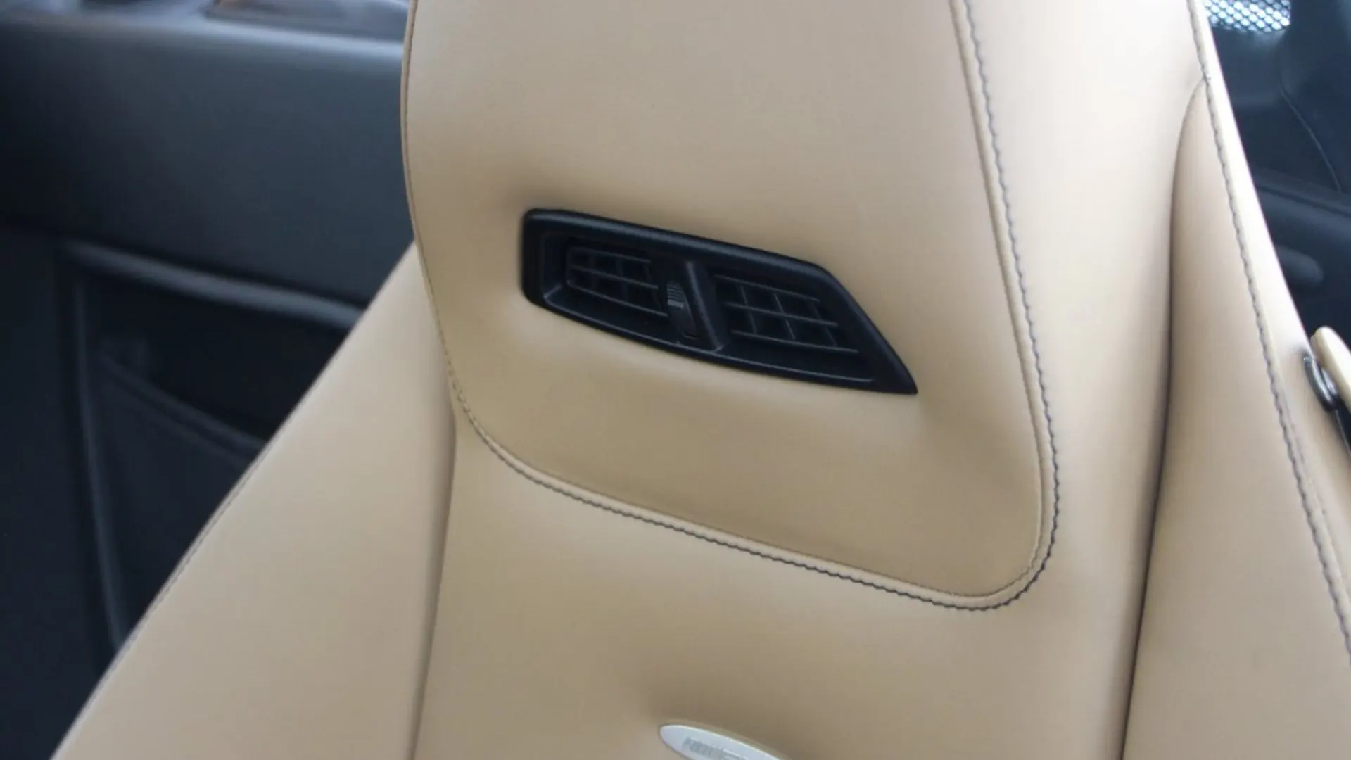 Mercedes SLS — photo 16