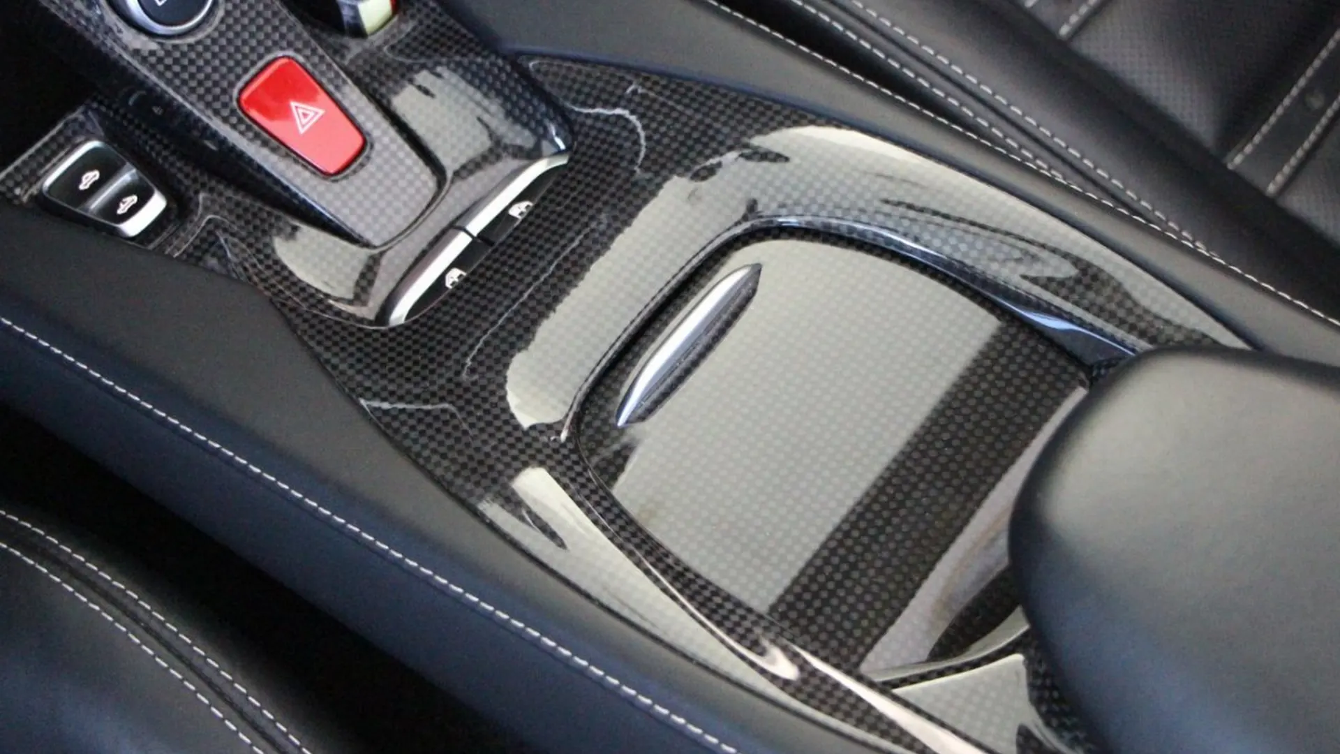 Ferrari Portofino — photo 20