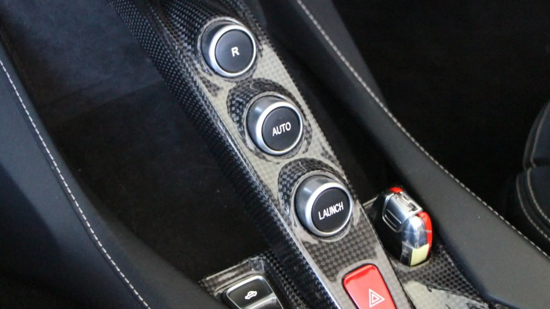 Ferrari Portofino — photo 21