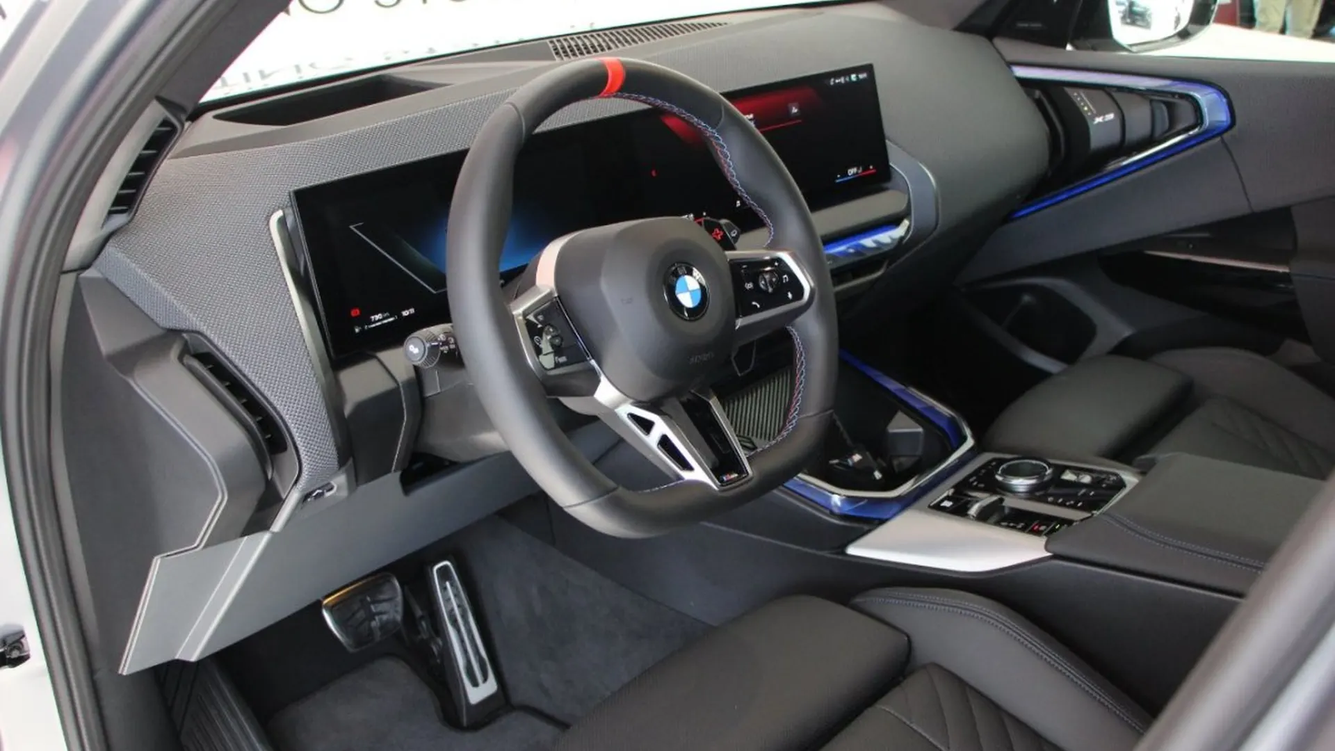 BMW X3 — photo 8