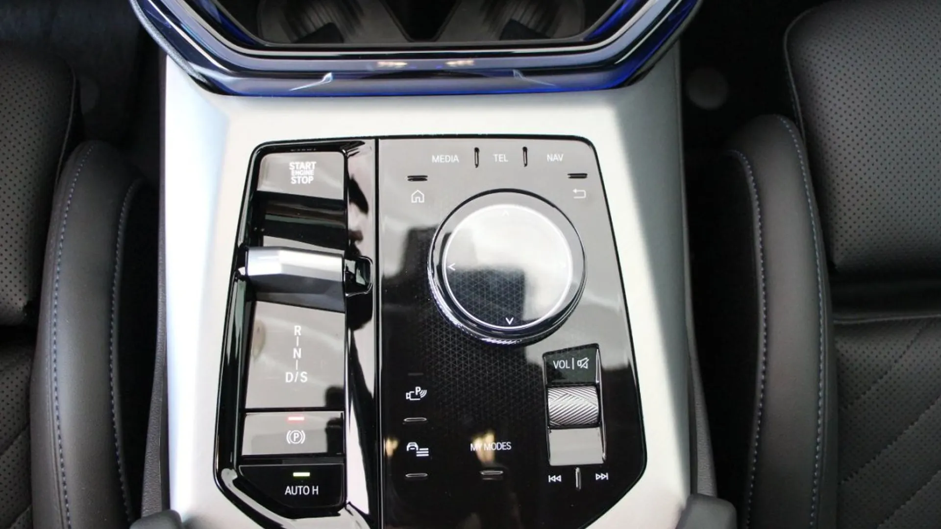 BMW X3 — photo 14