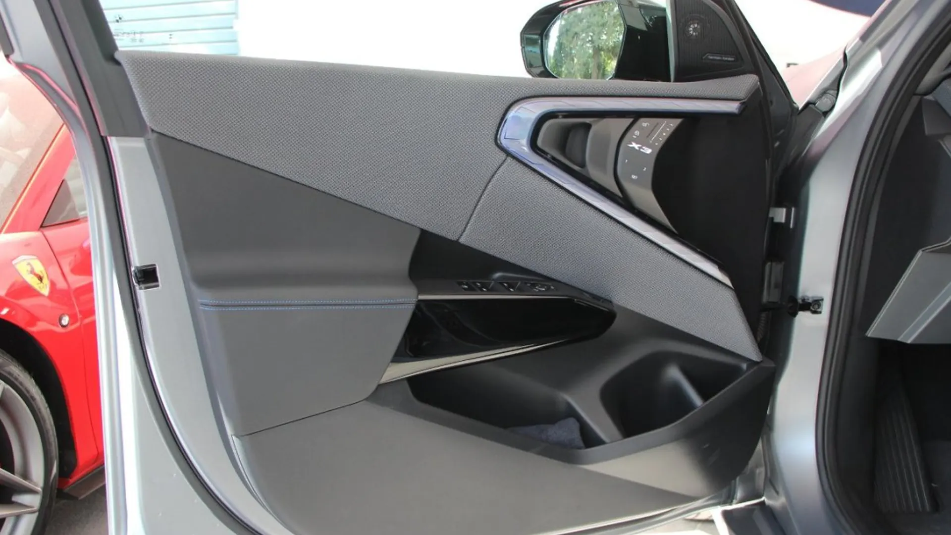 BMW X3 — photo 7