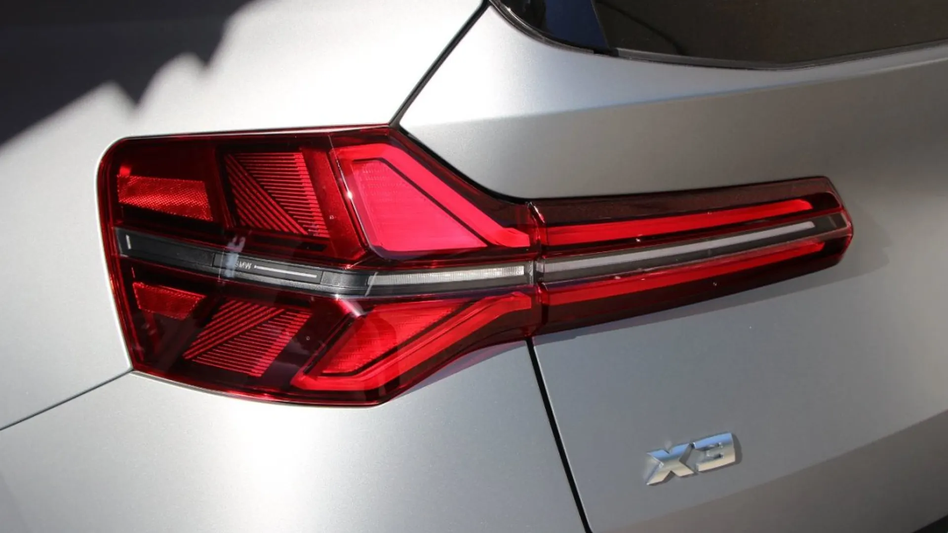 BMW X3 — photo 23