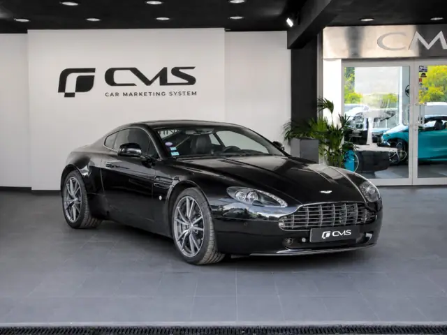 Aston Martin Vantage