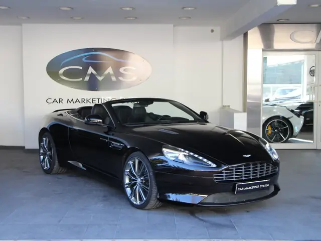 Aston Martin DB9