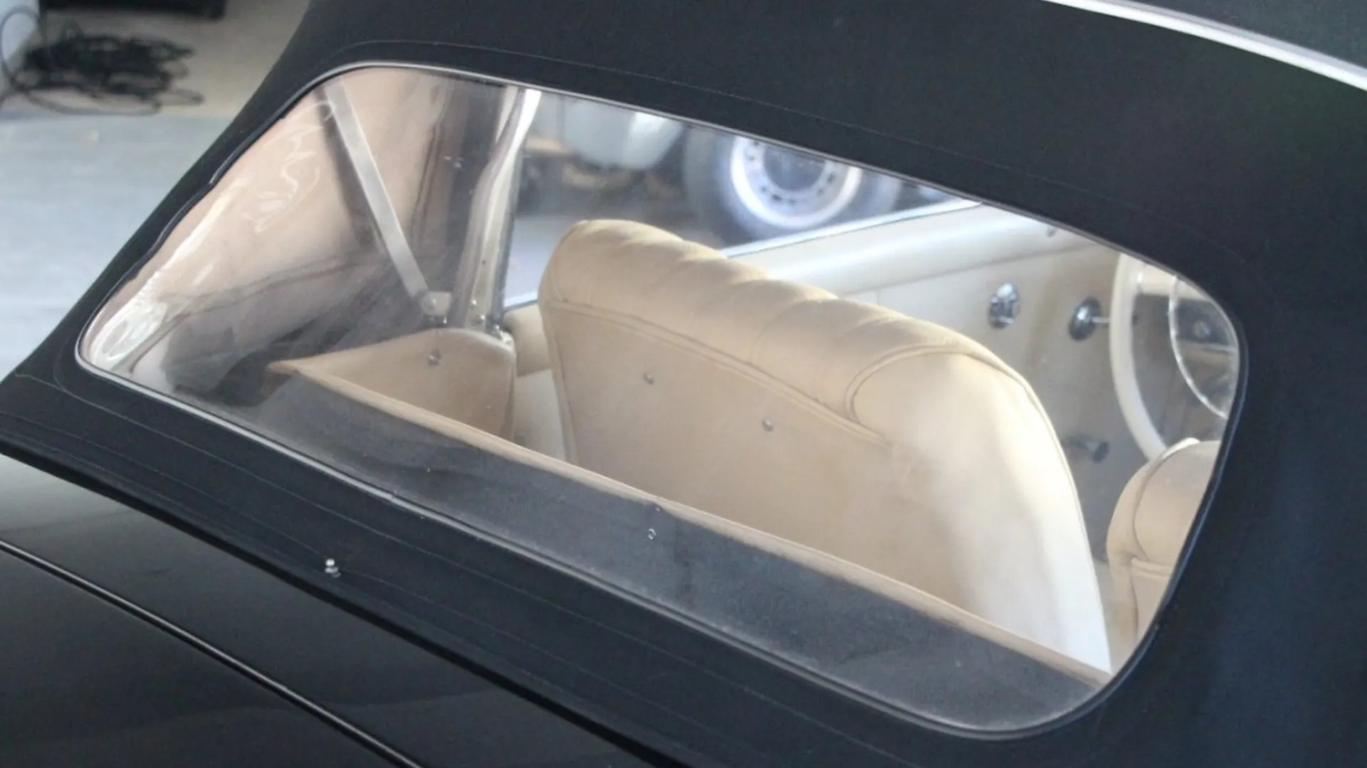 Mercedes 190 — photo 27