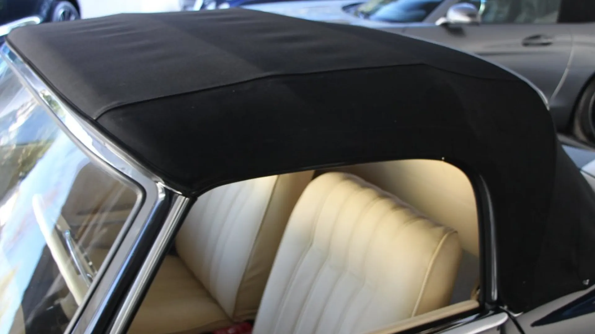 Mercedes 190 — photo 28
