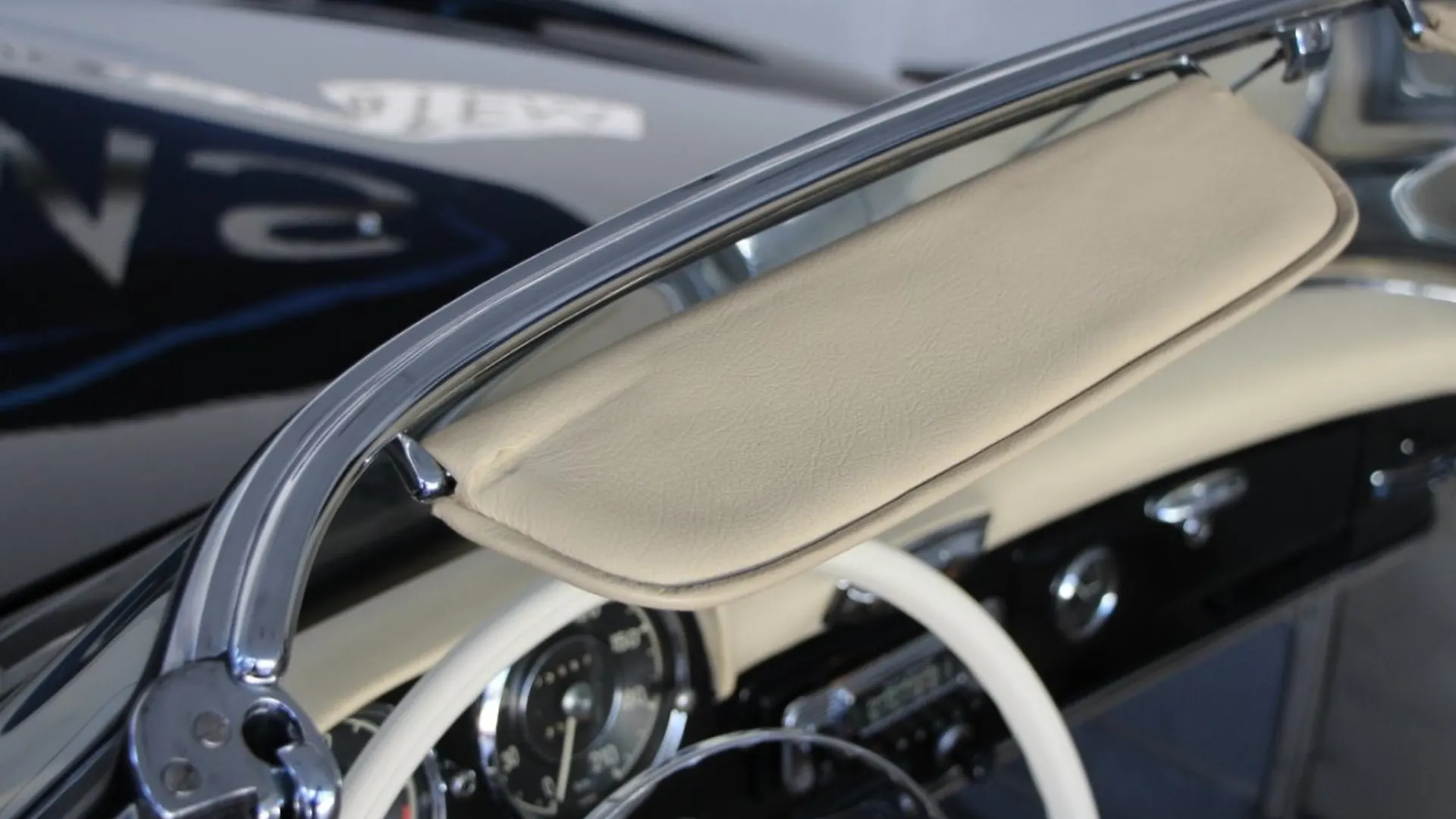 Mercedes 190 — photo 14