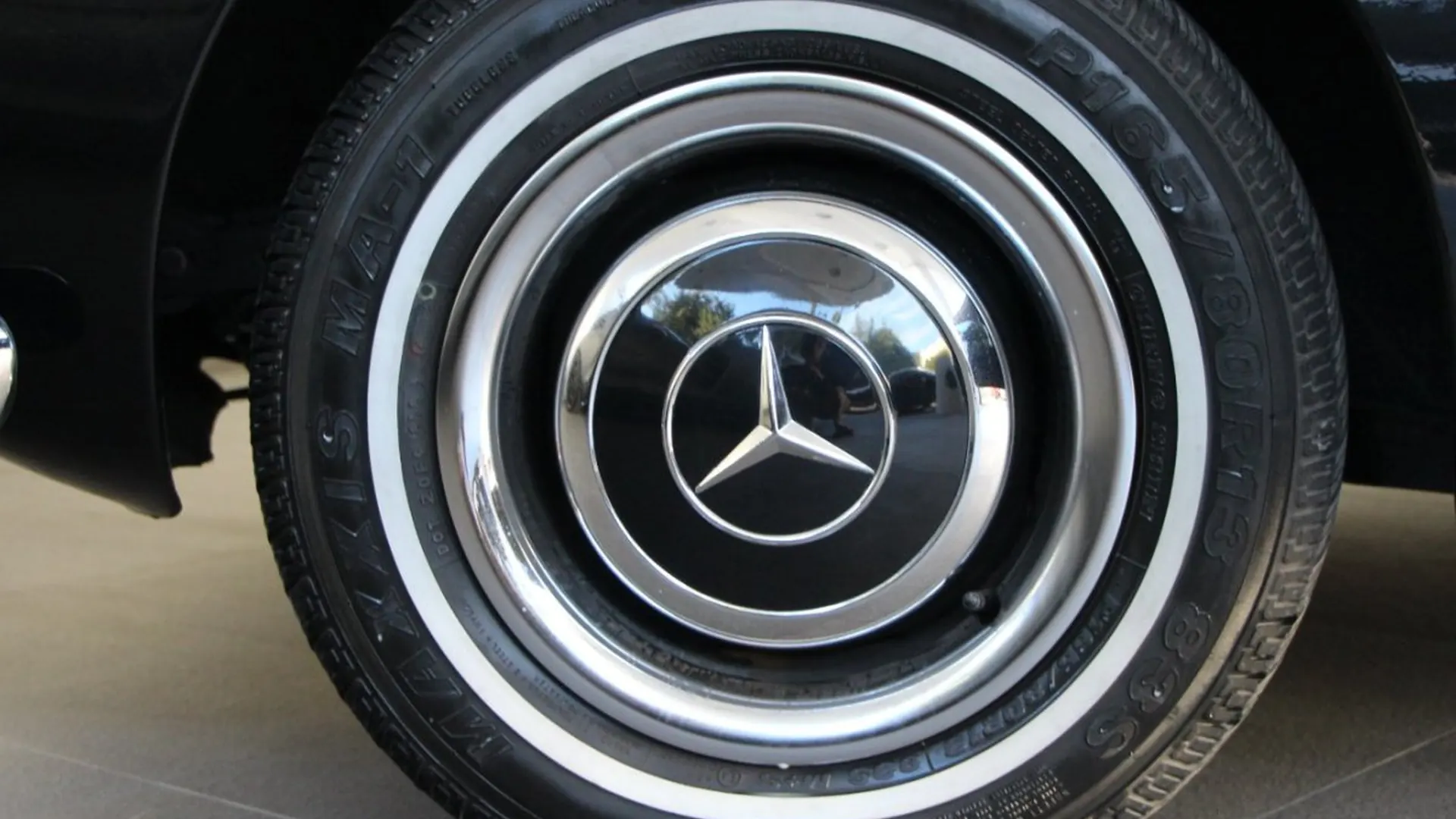 Mercedes 190 — photo 15