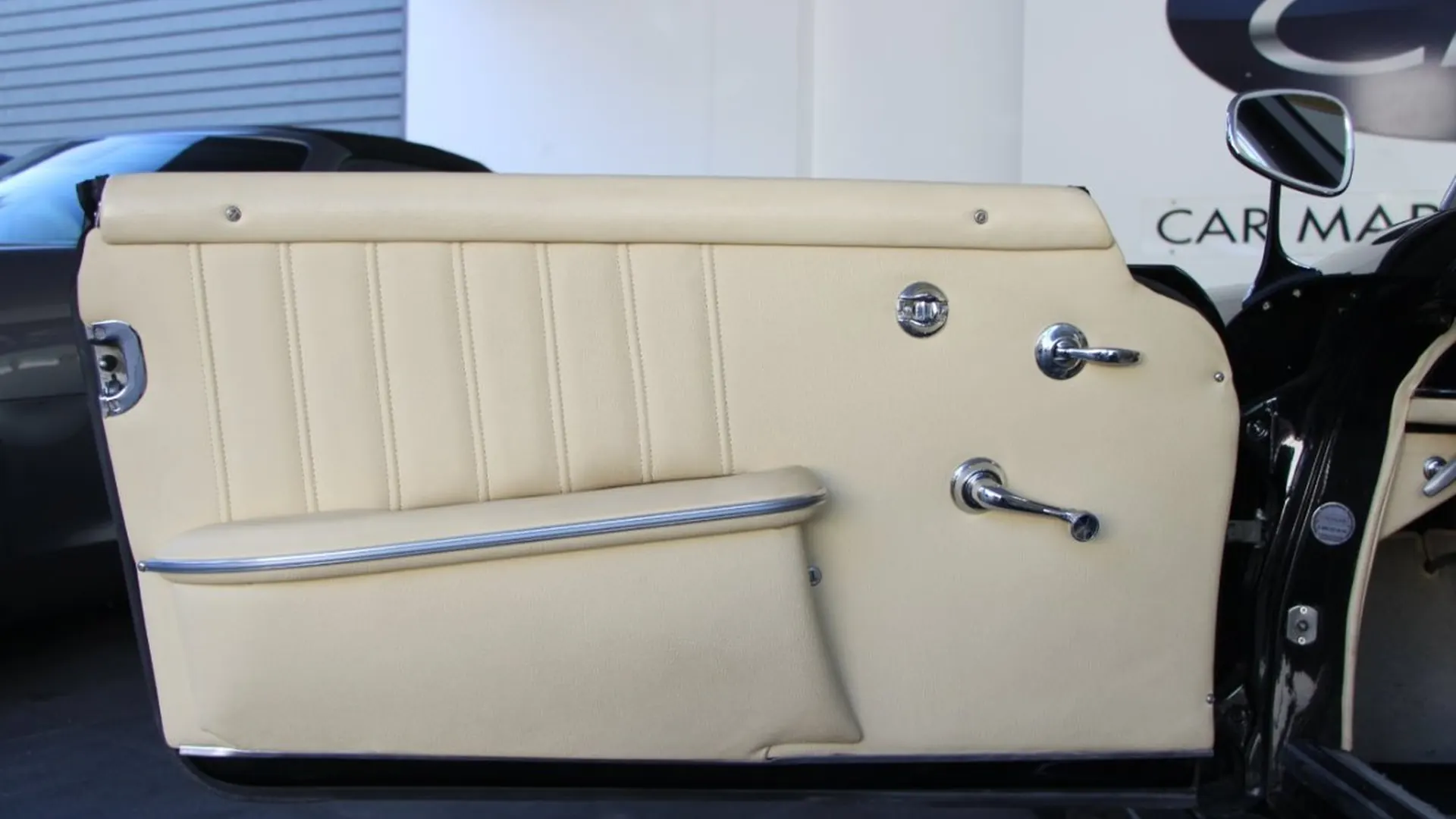 Mercedes 190 — photo 9