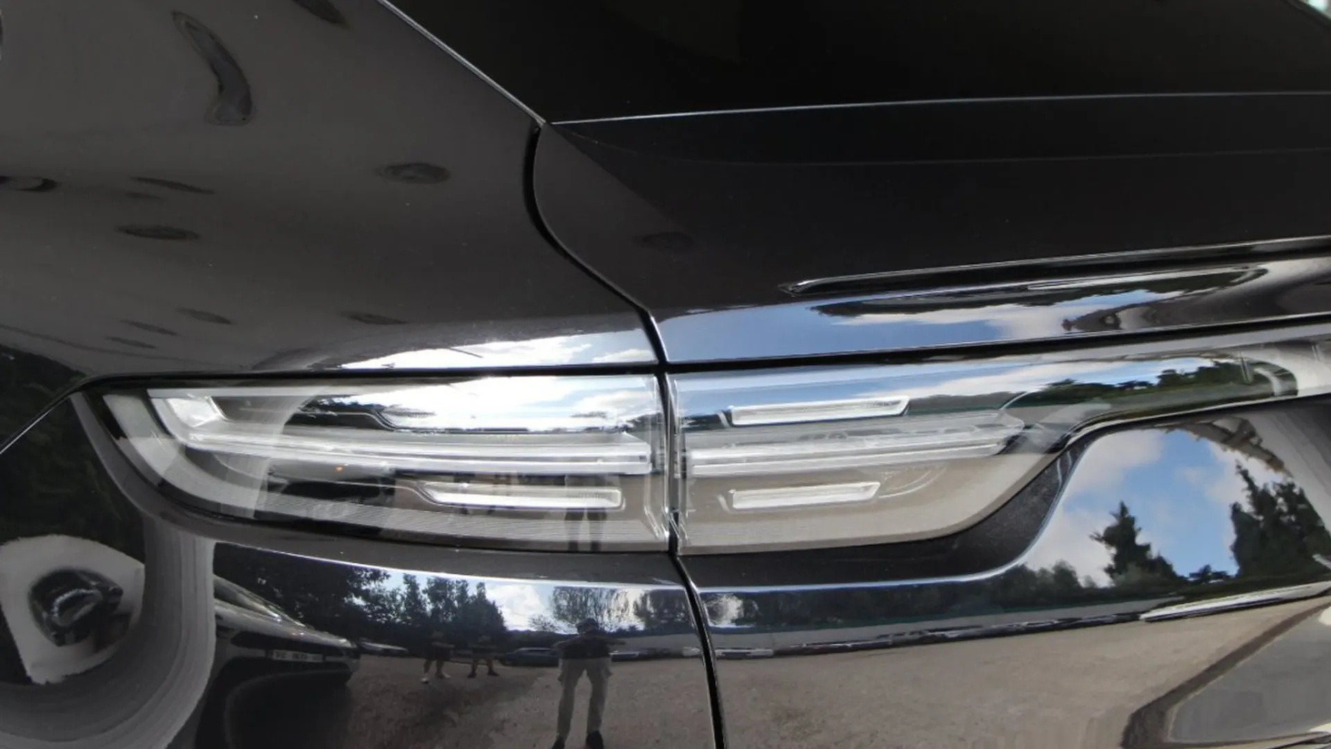 Porsche Cayenne — photo 22