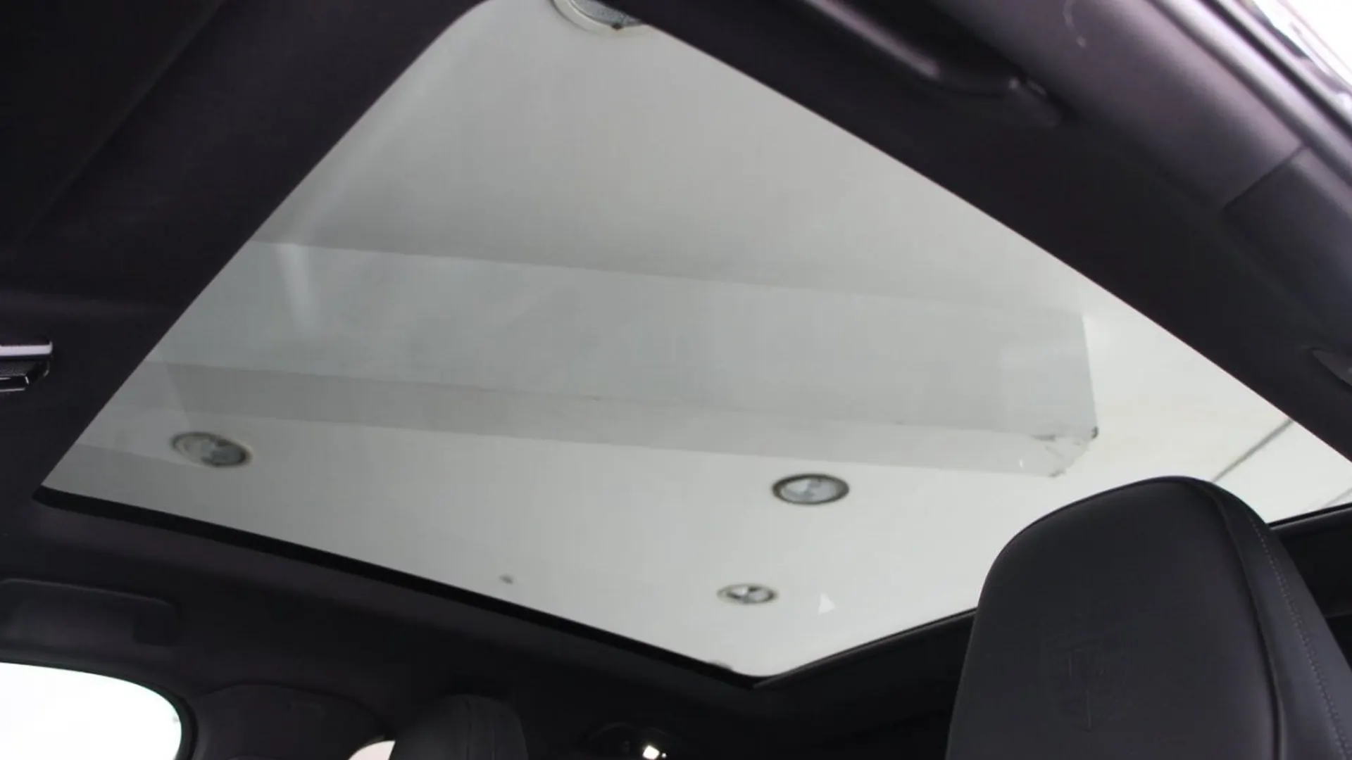 Porsche Cayenne — photo 9