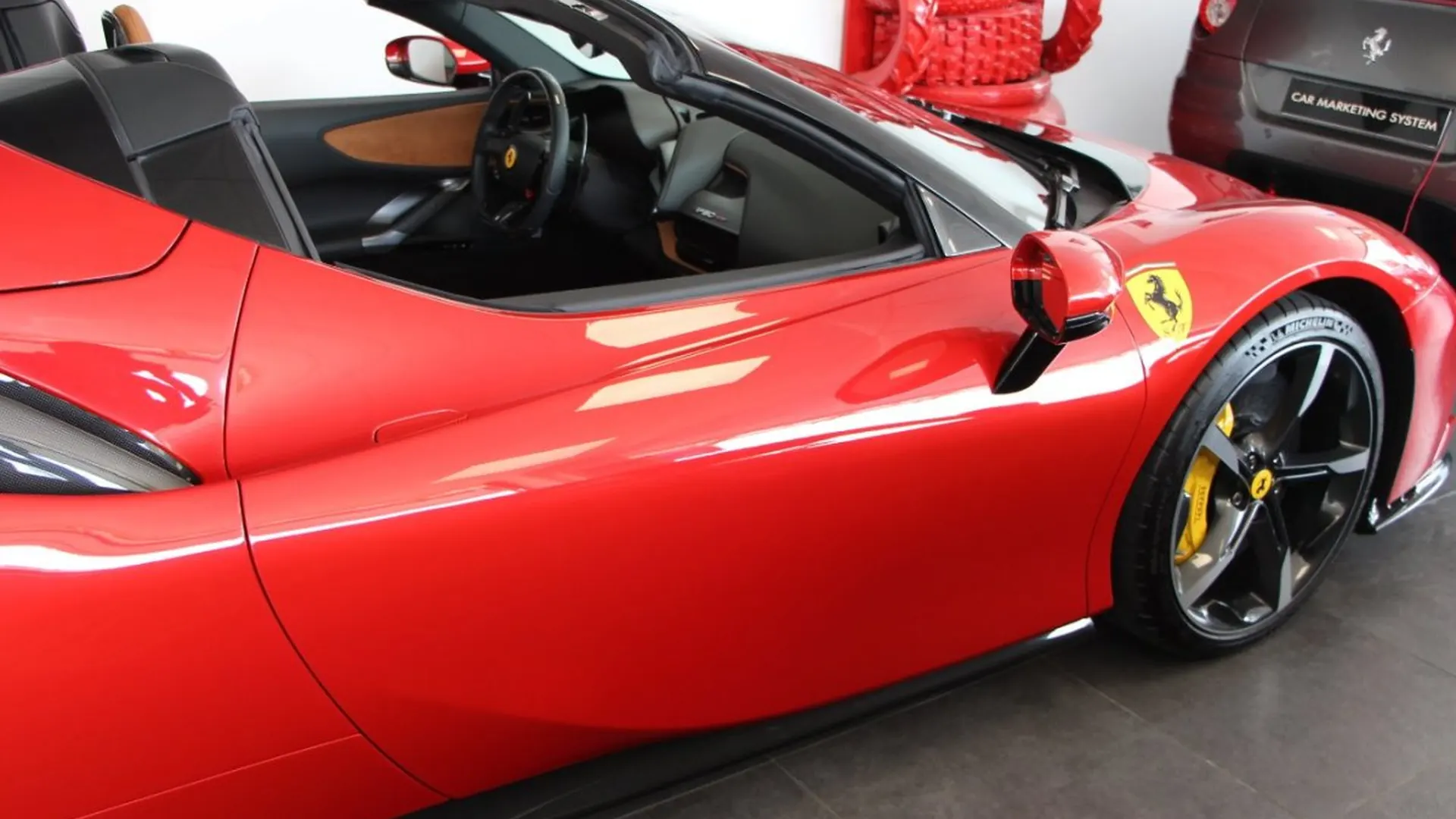 Ferrari SF90 — photo 34