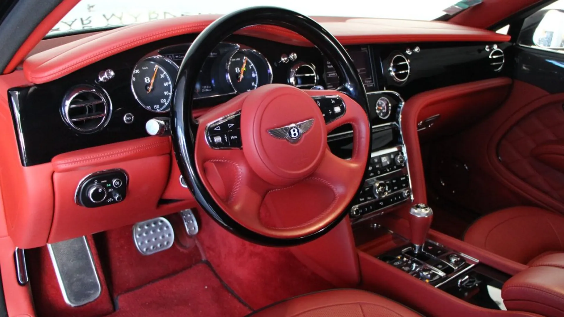 Bentley Mulsanne — photo 6