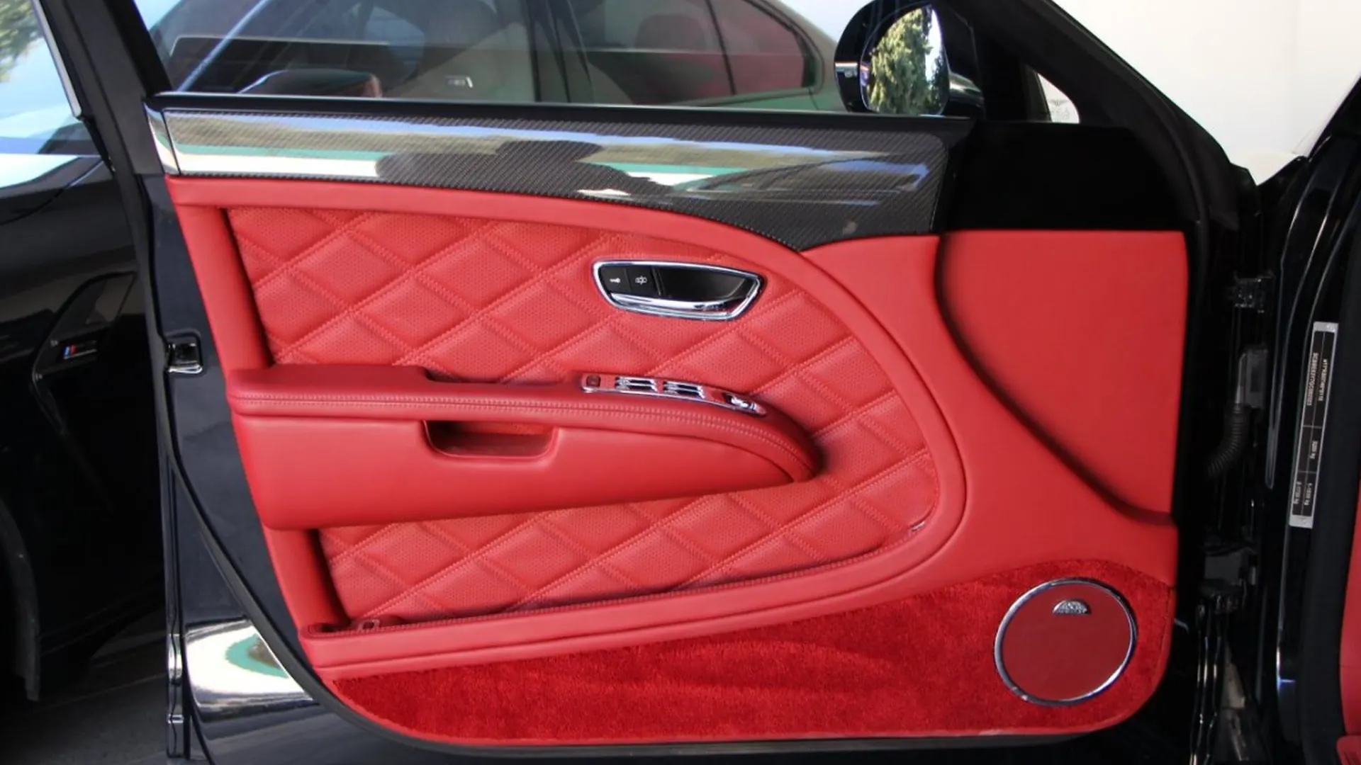 Bentley Mulsanne — photo 8