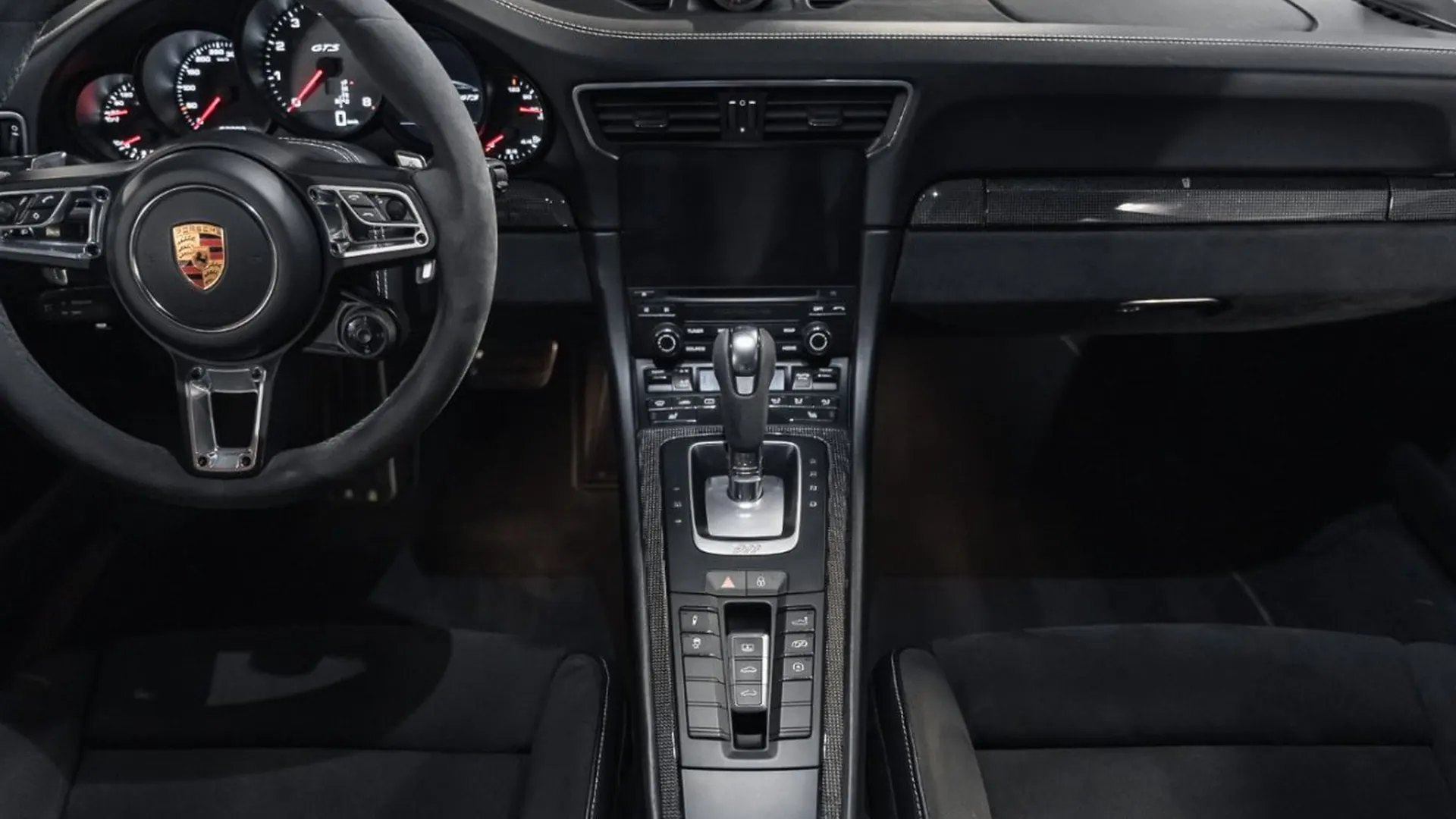 Porsche 911 — photo 24