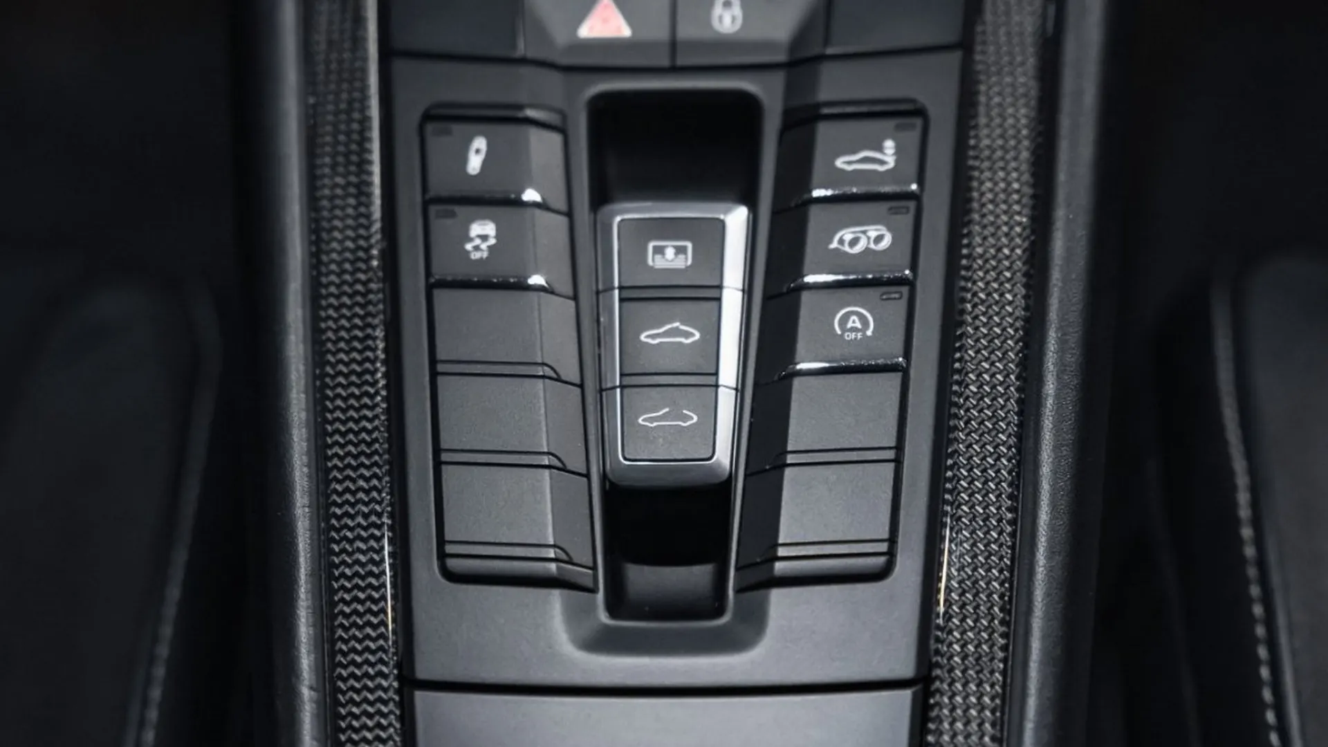 Porsche 911 — photo 37