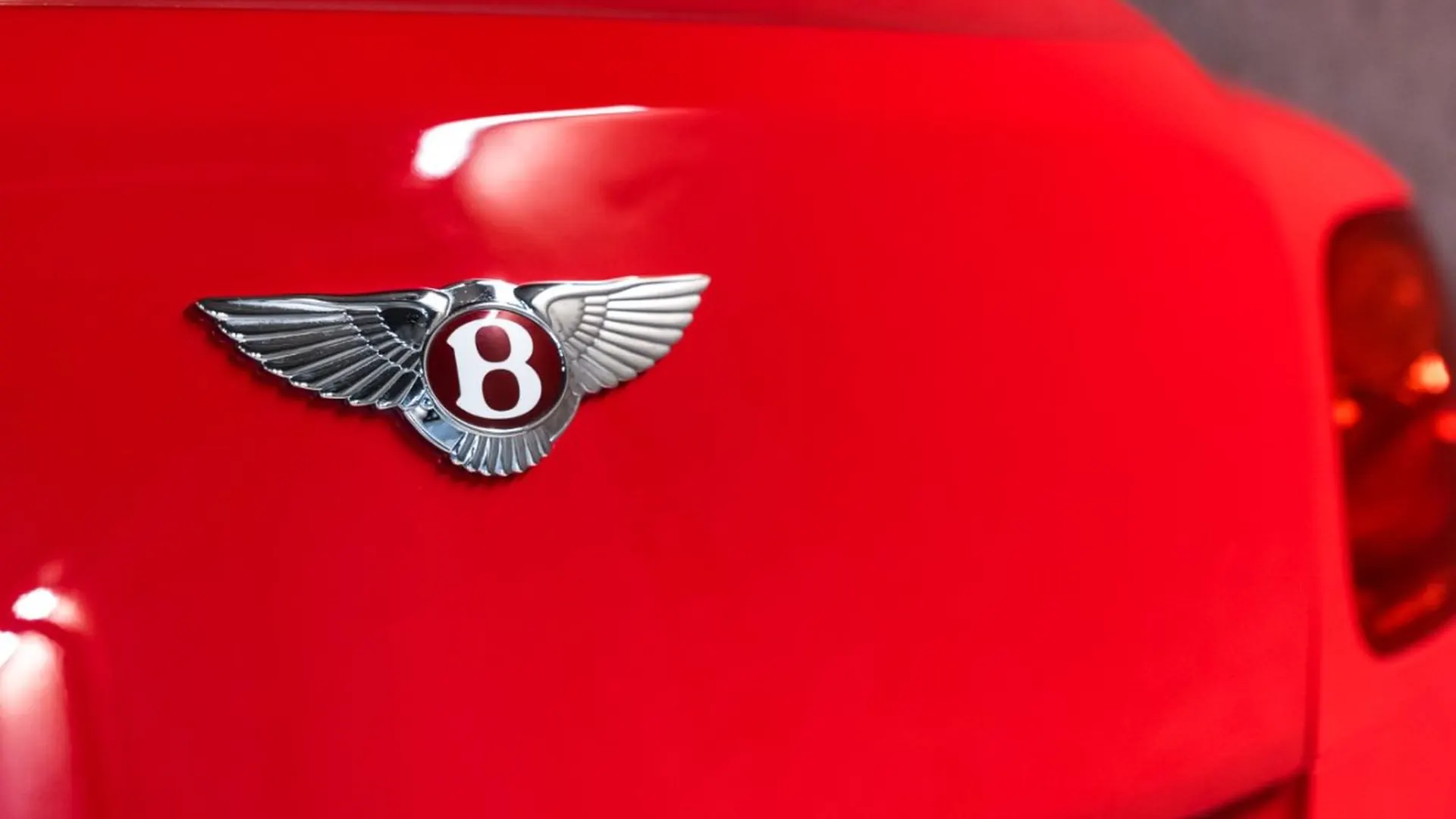 Bentley Continental — photo 15