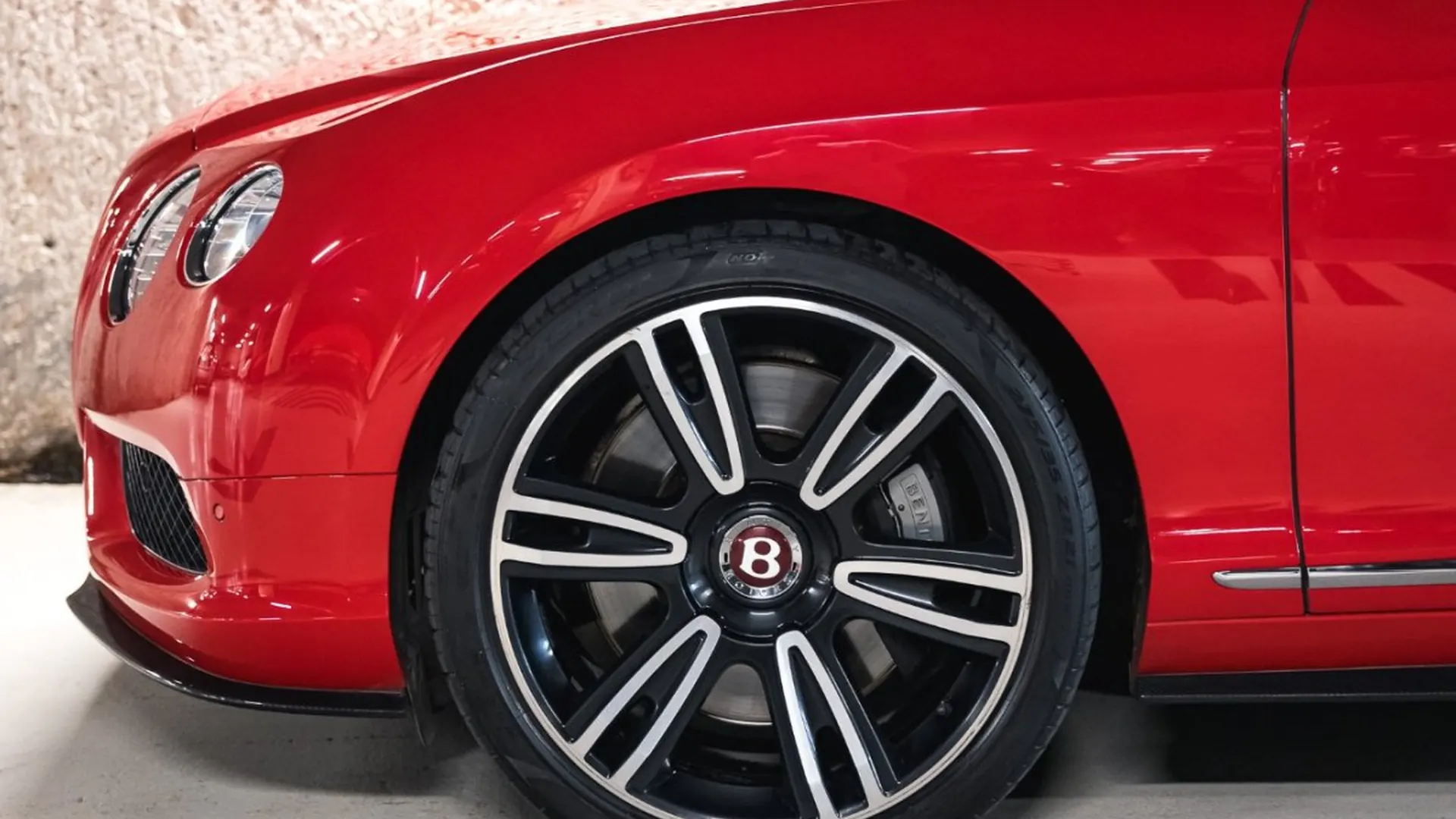 Bentley Continental — photo 8