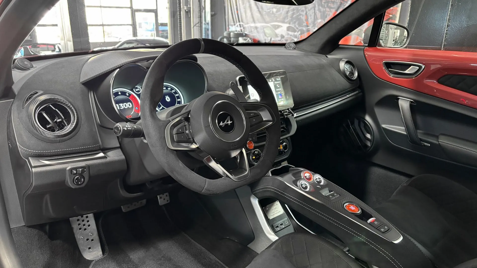 Alpine A110 — photo 12