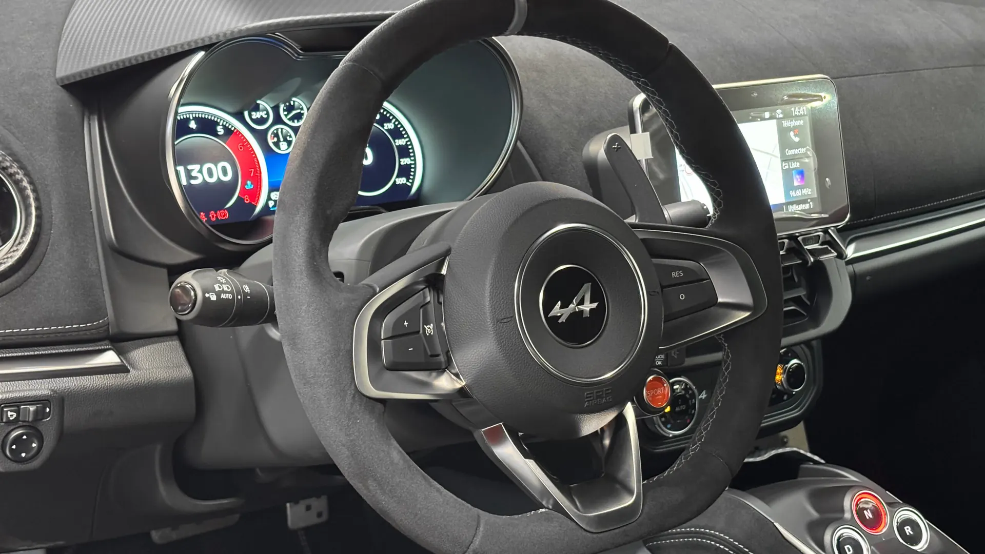 Alpine A110 — photo 26