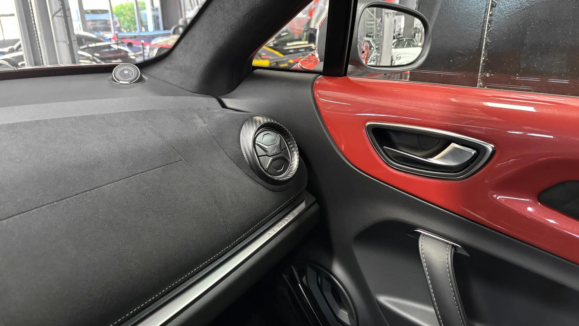 Alpine A110 — photo 31