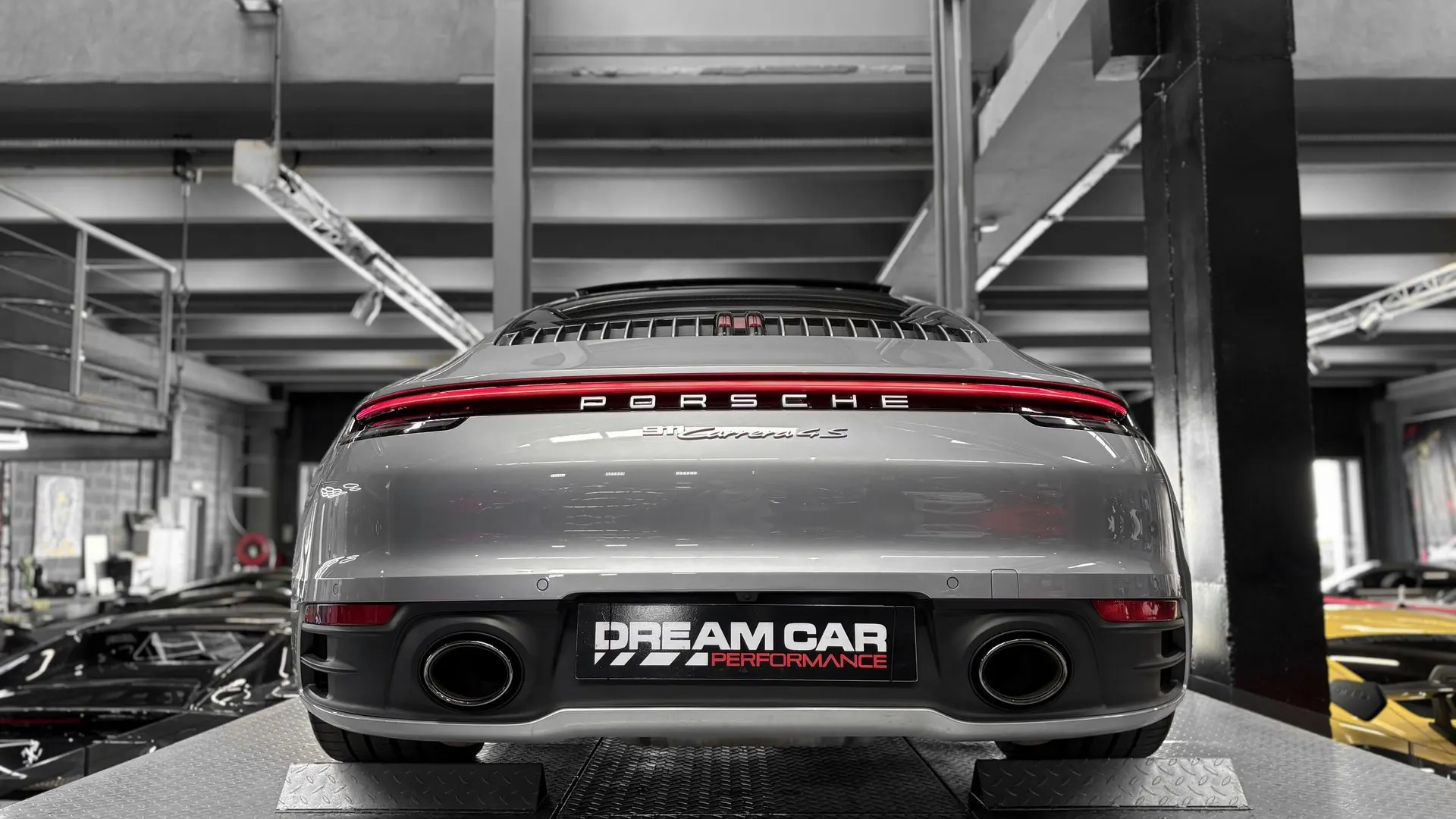 Porsche 992 — photo 9