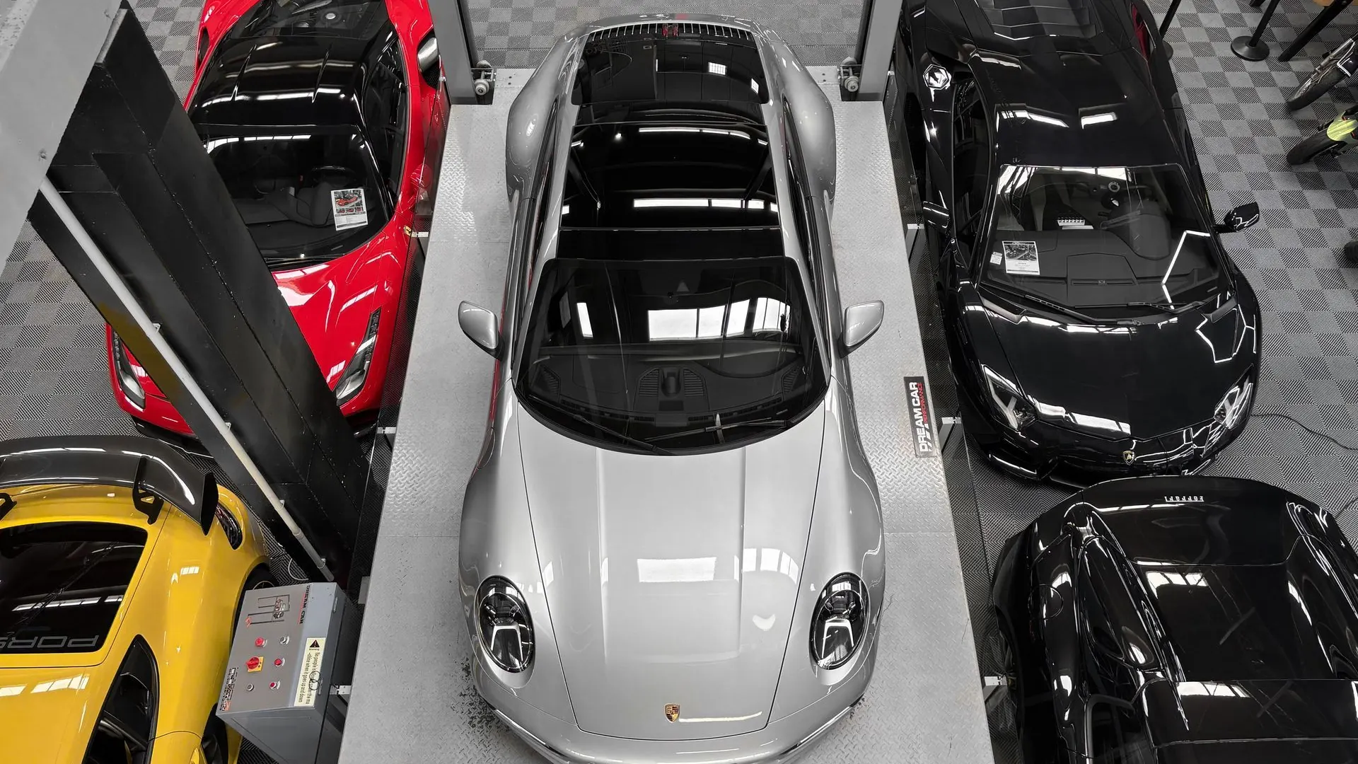 Porsche 992 — photo 13