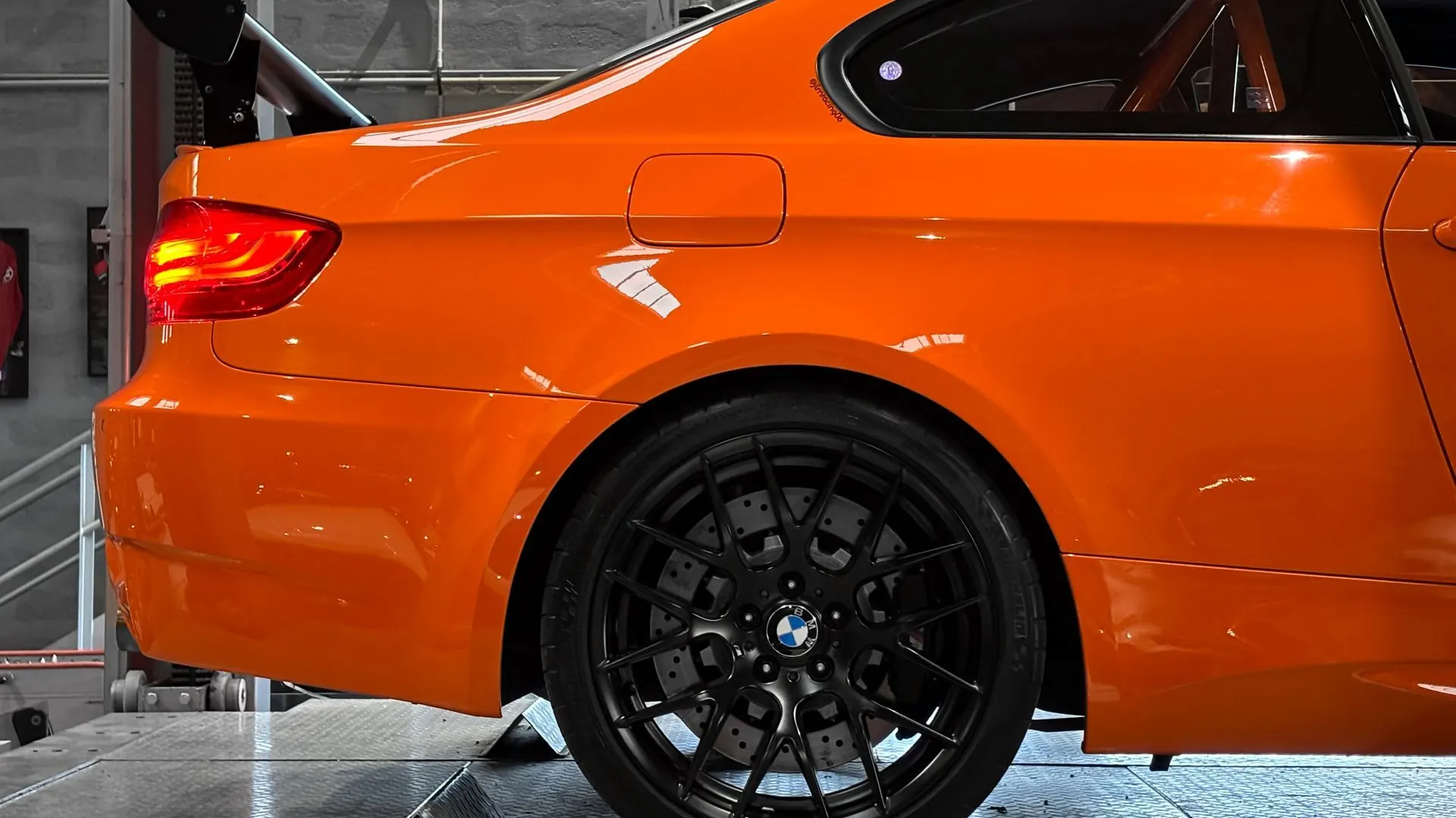 BMW M3 — photo 8