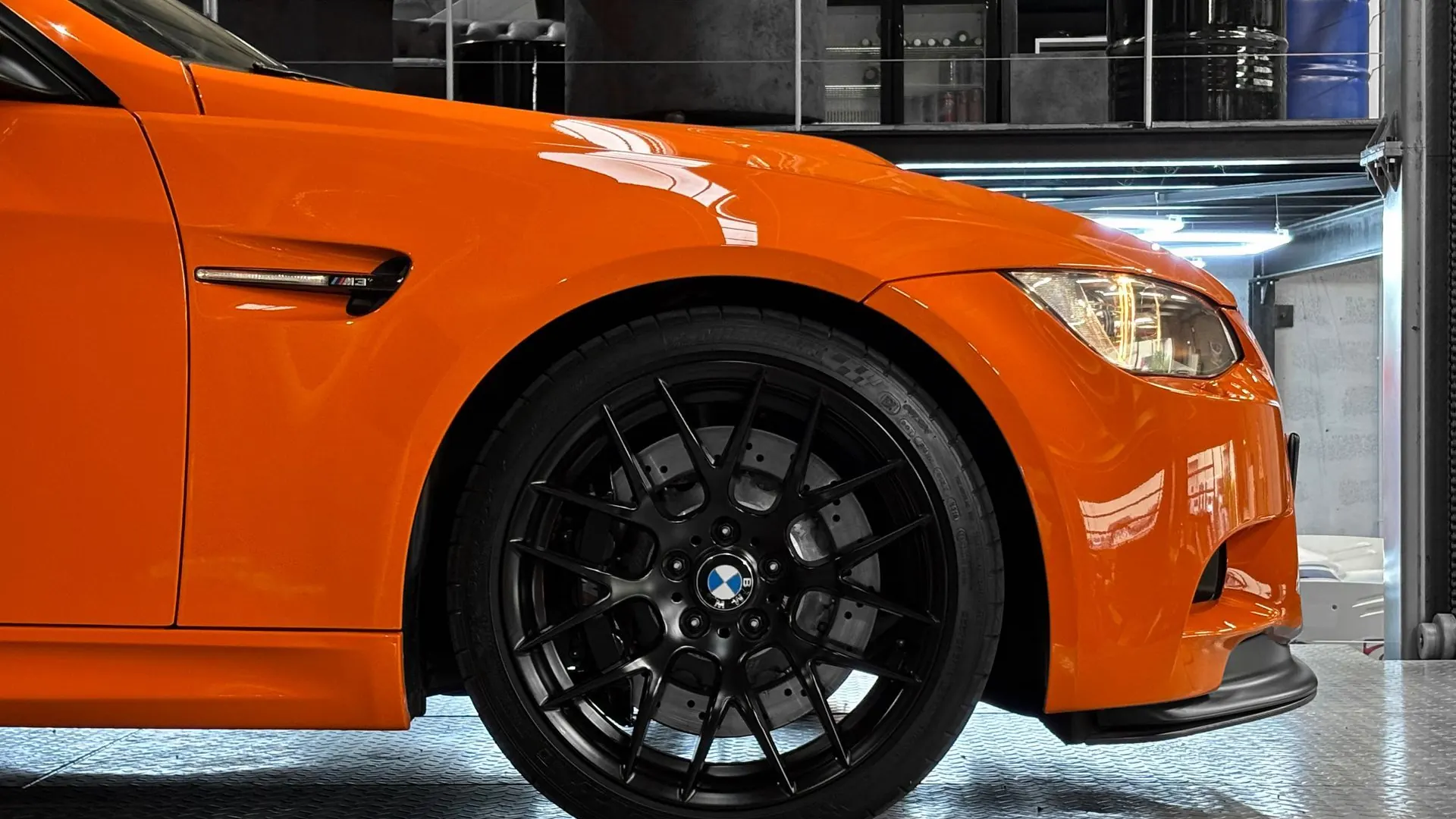 BMW M3 — photo 9