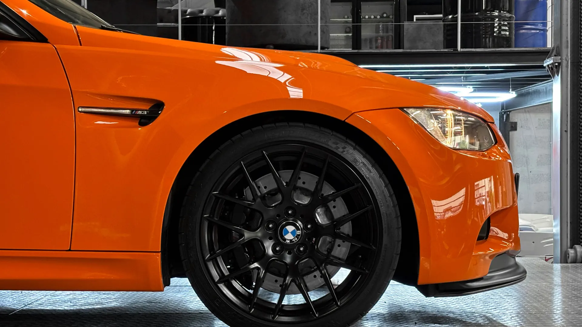 BMW M3 — photo 12