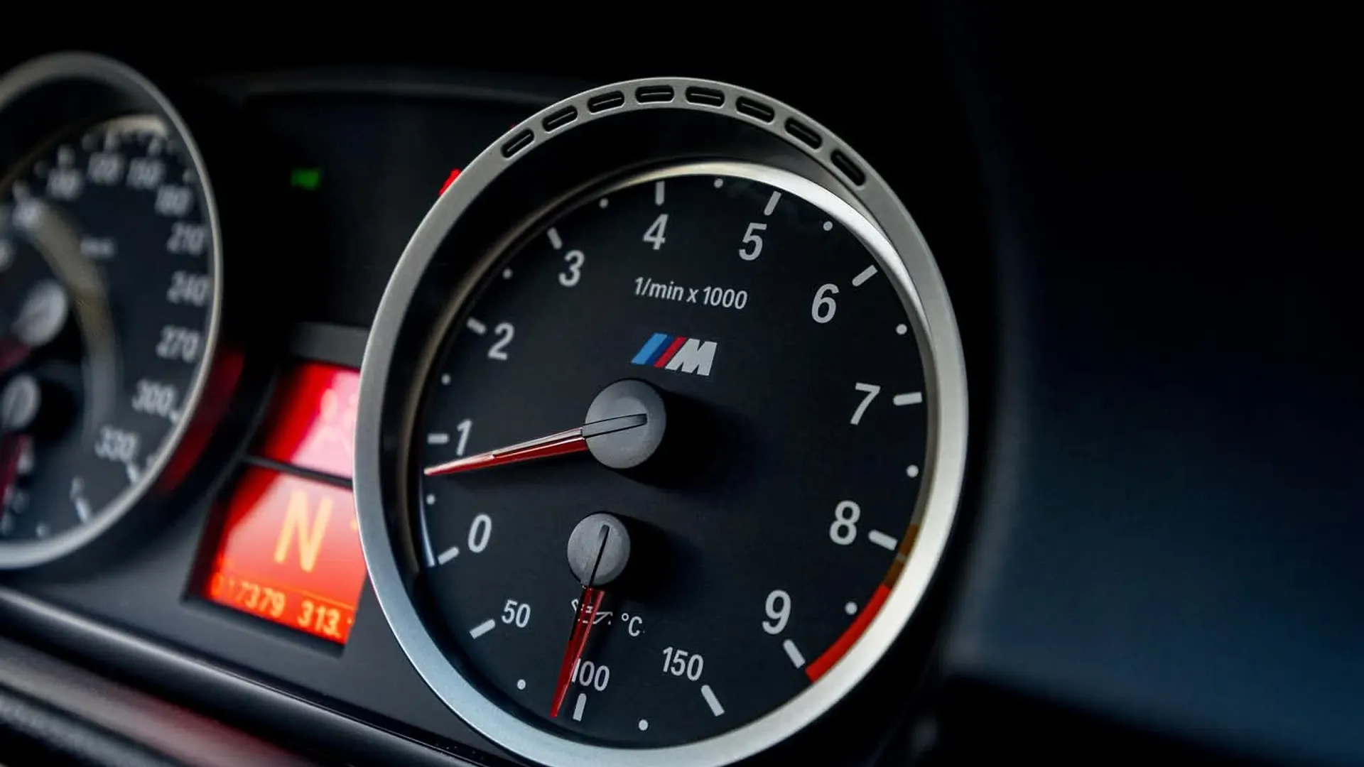 BMW M3 — photo 44
