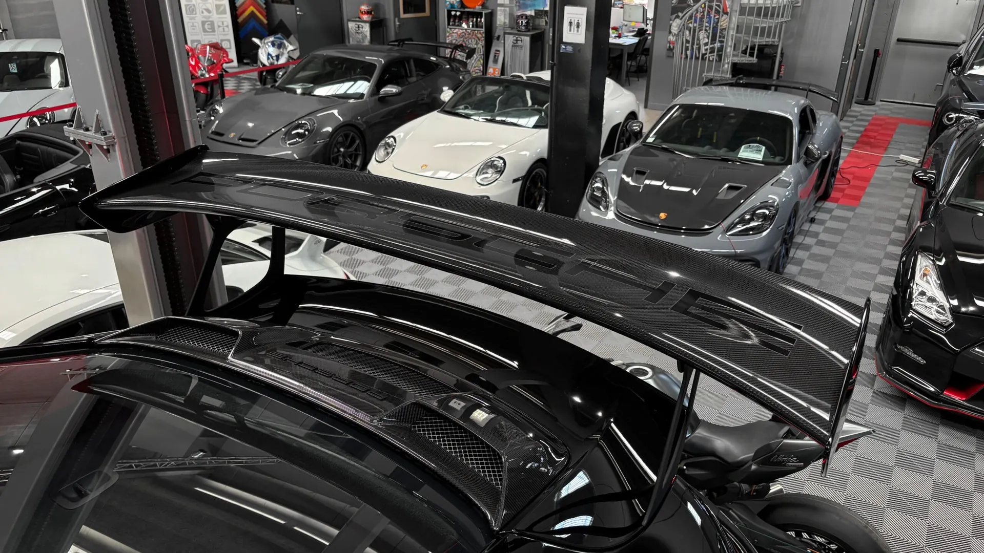 Porsche 991 — photo 34