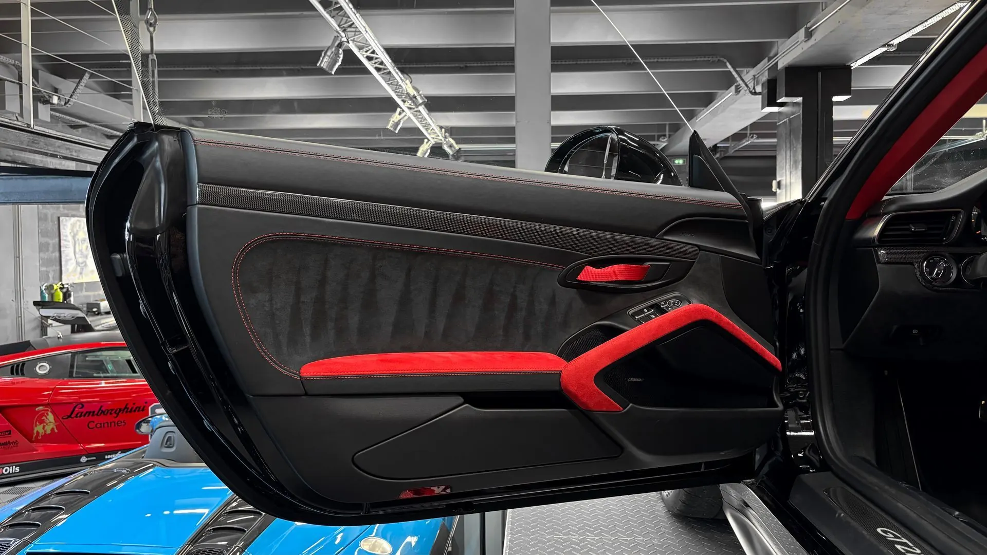 Porsche 991 — photo 11