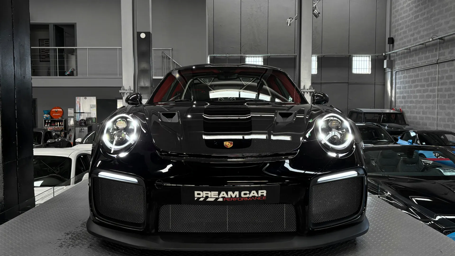 Porsche 991 — photo 12
