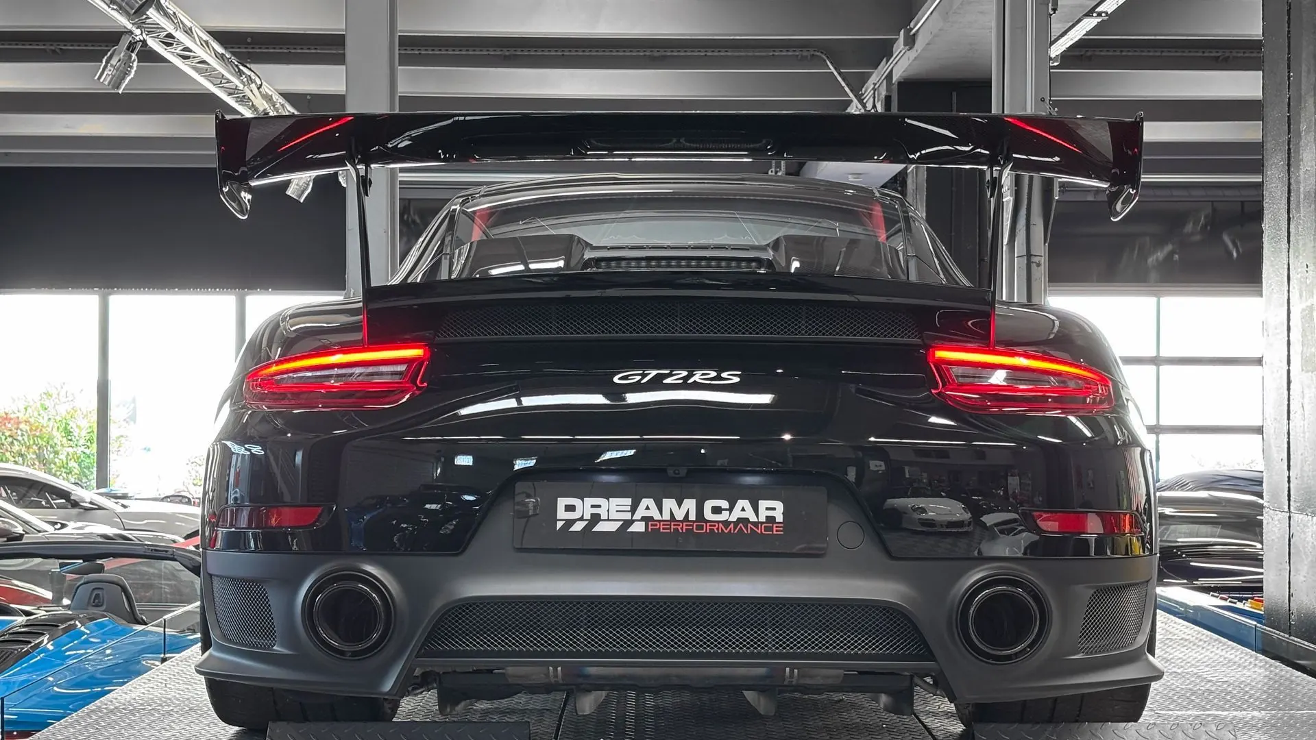 Porsche 991 — photo 7