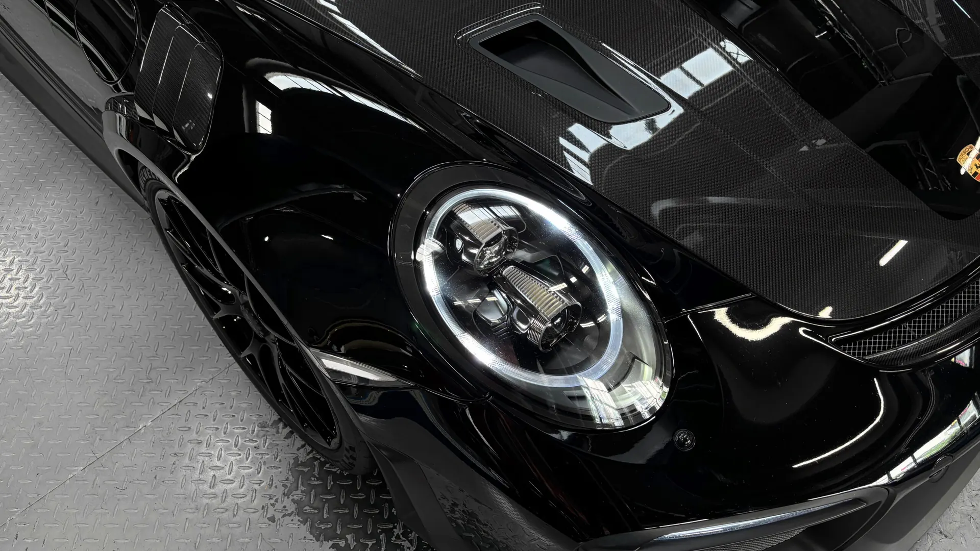 Porsche 991 — photo 23