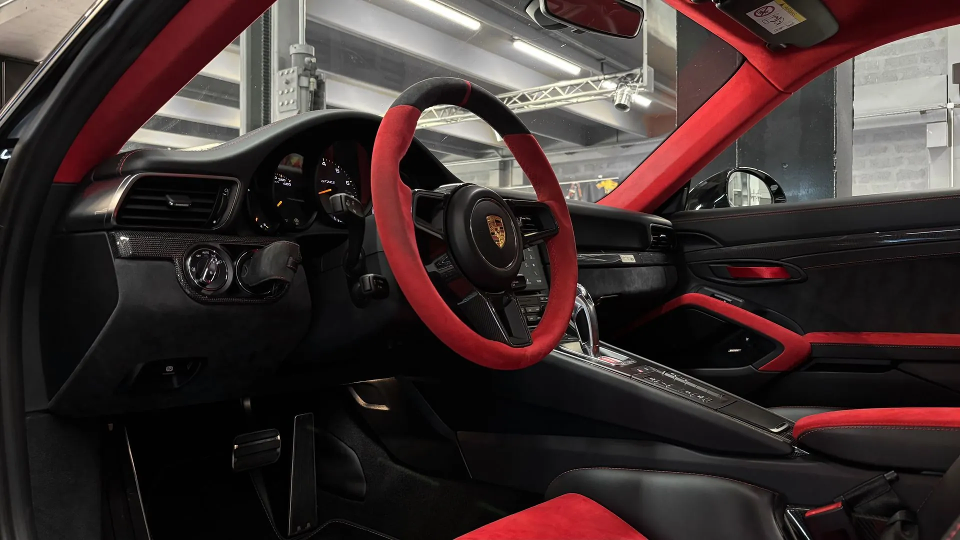 Porsche 991 — photo 14