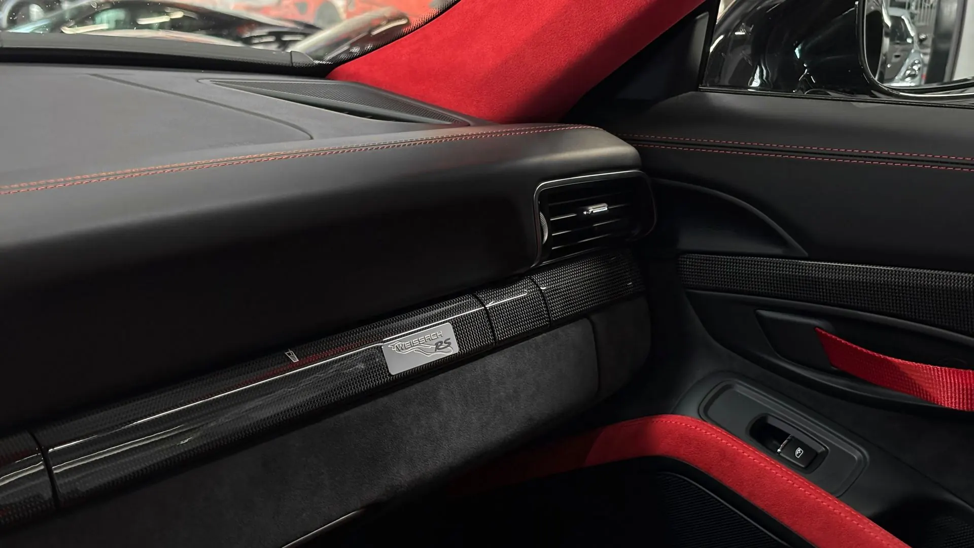 Porsche 991 — photo 19