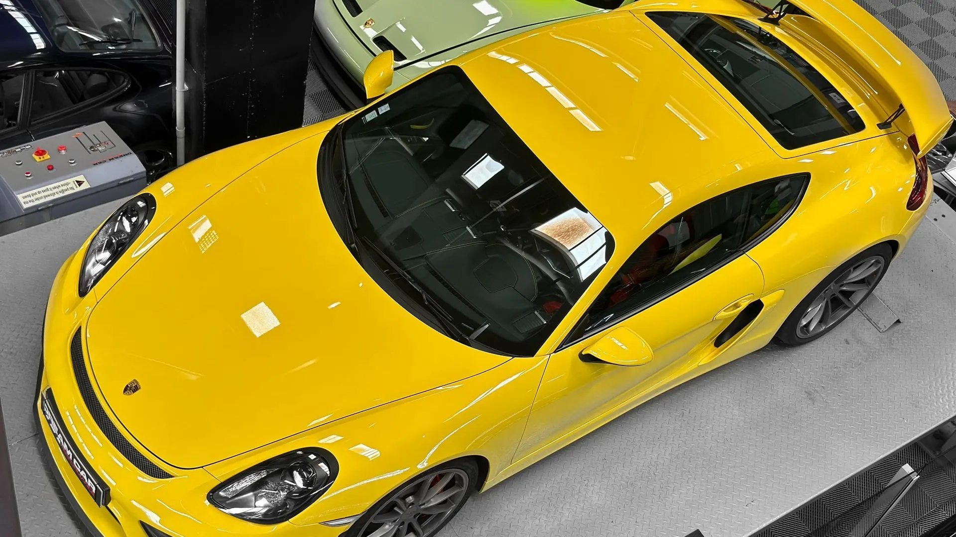 Porsche Cayman — photo 8