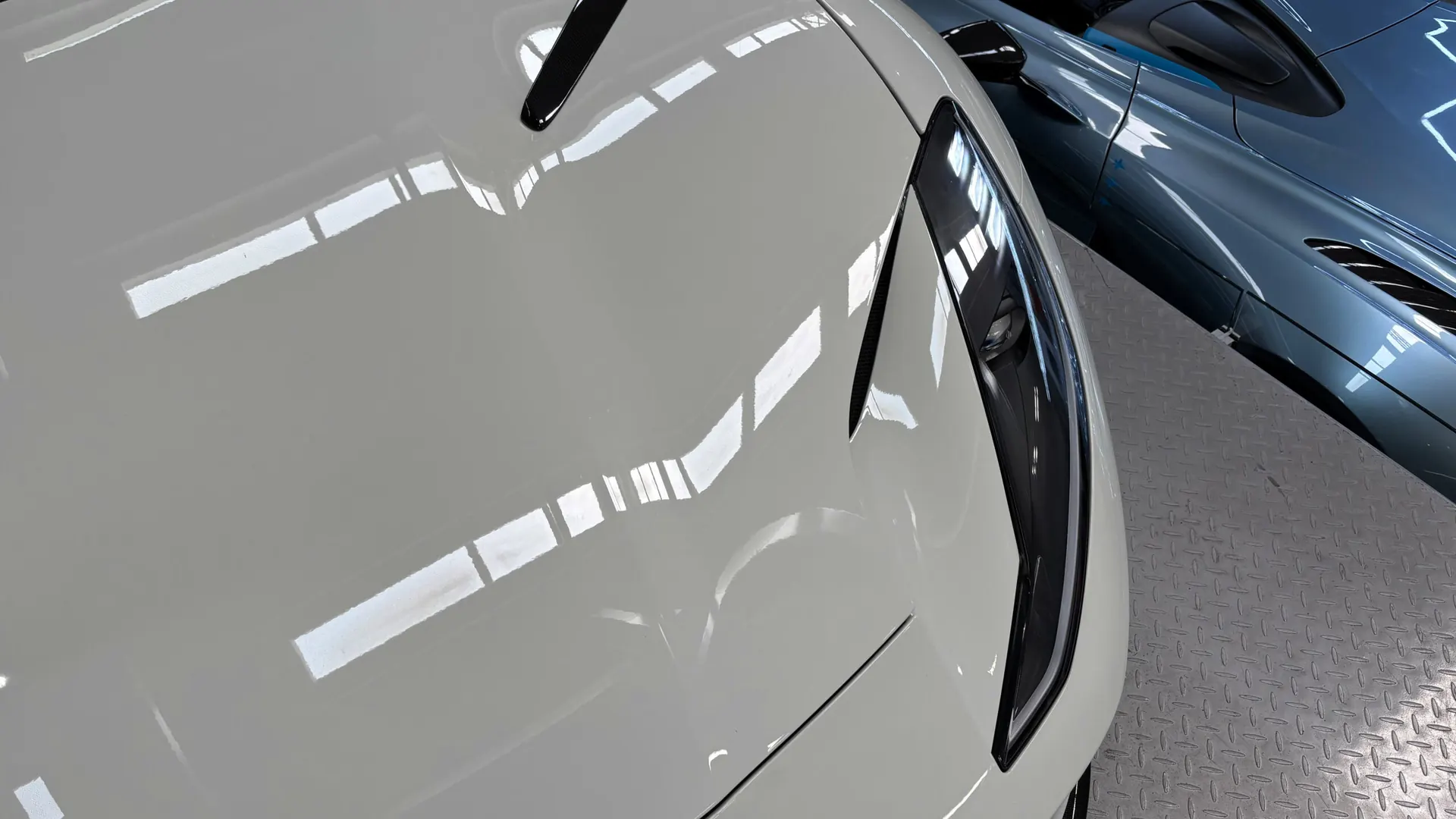 Ferrari 812 — photo 29