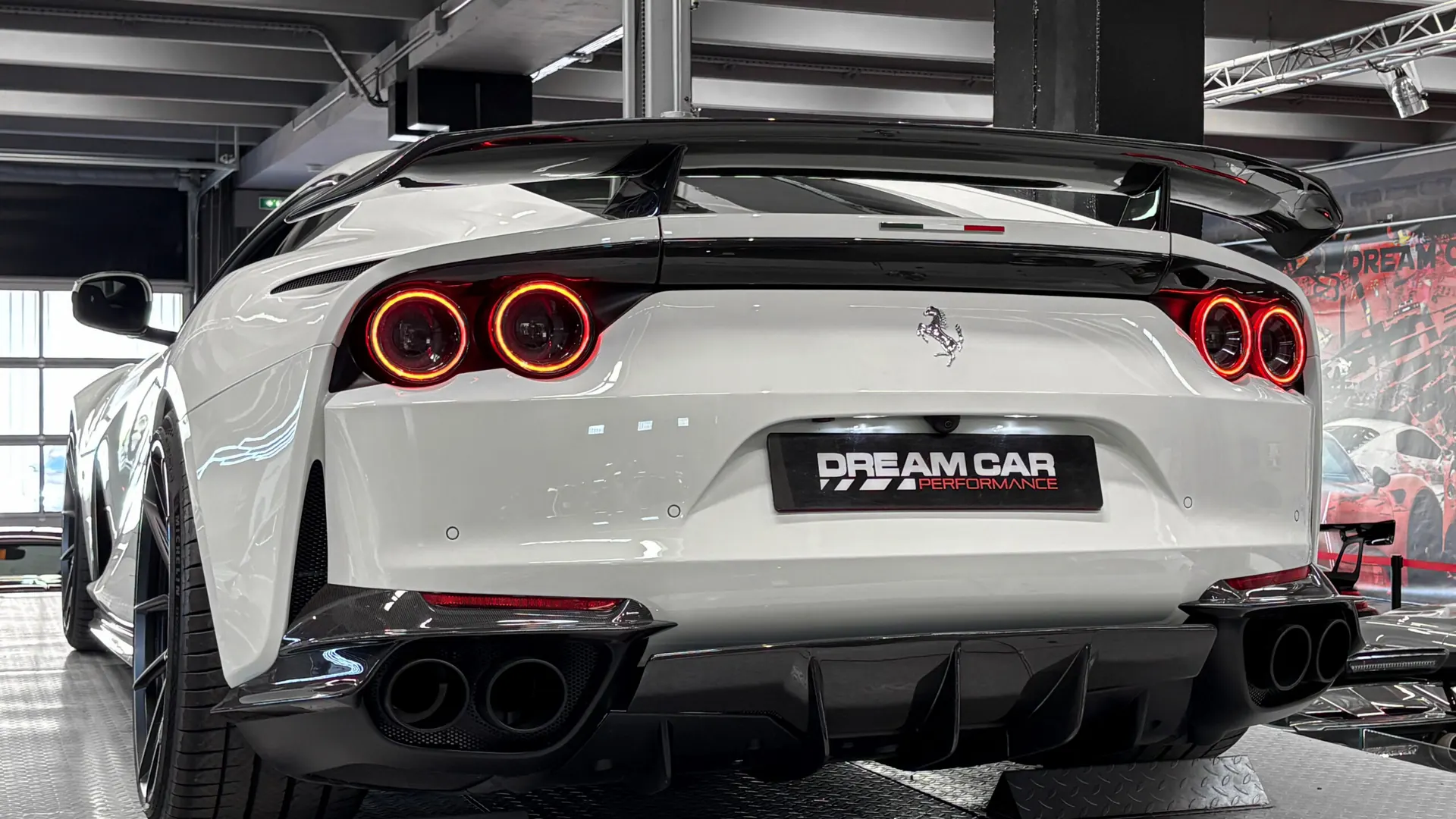 Ferrari 812 — photo 25