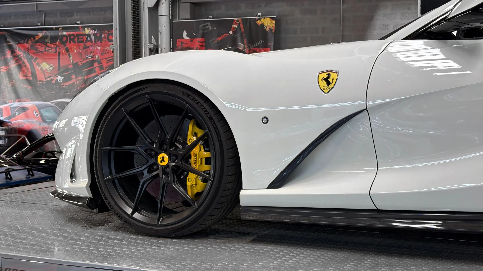 Ferrari 812 — photo 18
