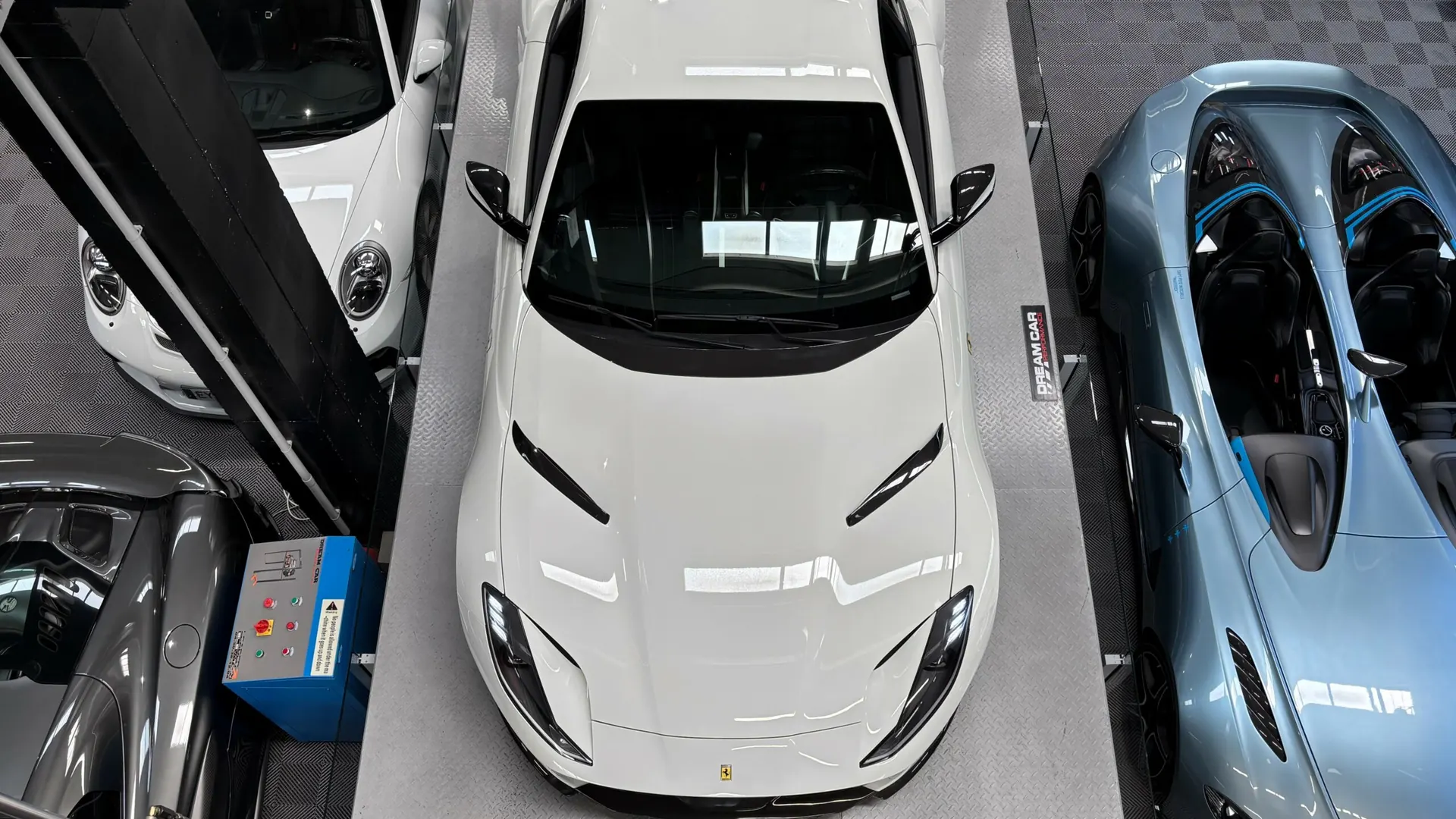 Ferrari 812 — photo 7